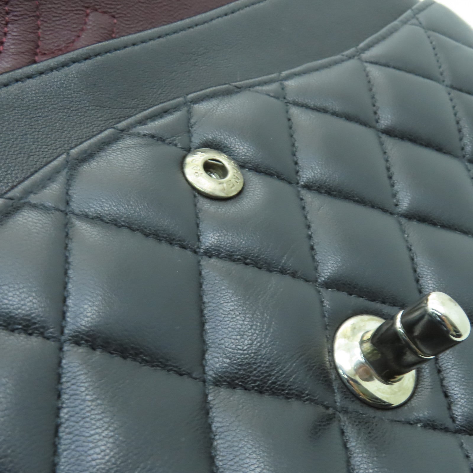 CHANEL 【激減優惠】菱格羊皮皮革Classic 25銀扣鏈帶肩背袋黒色