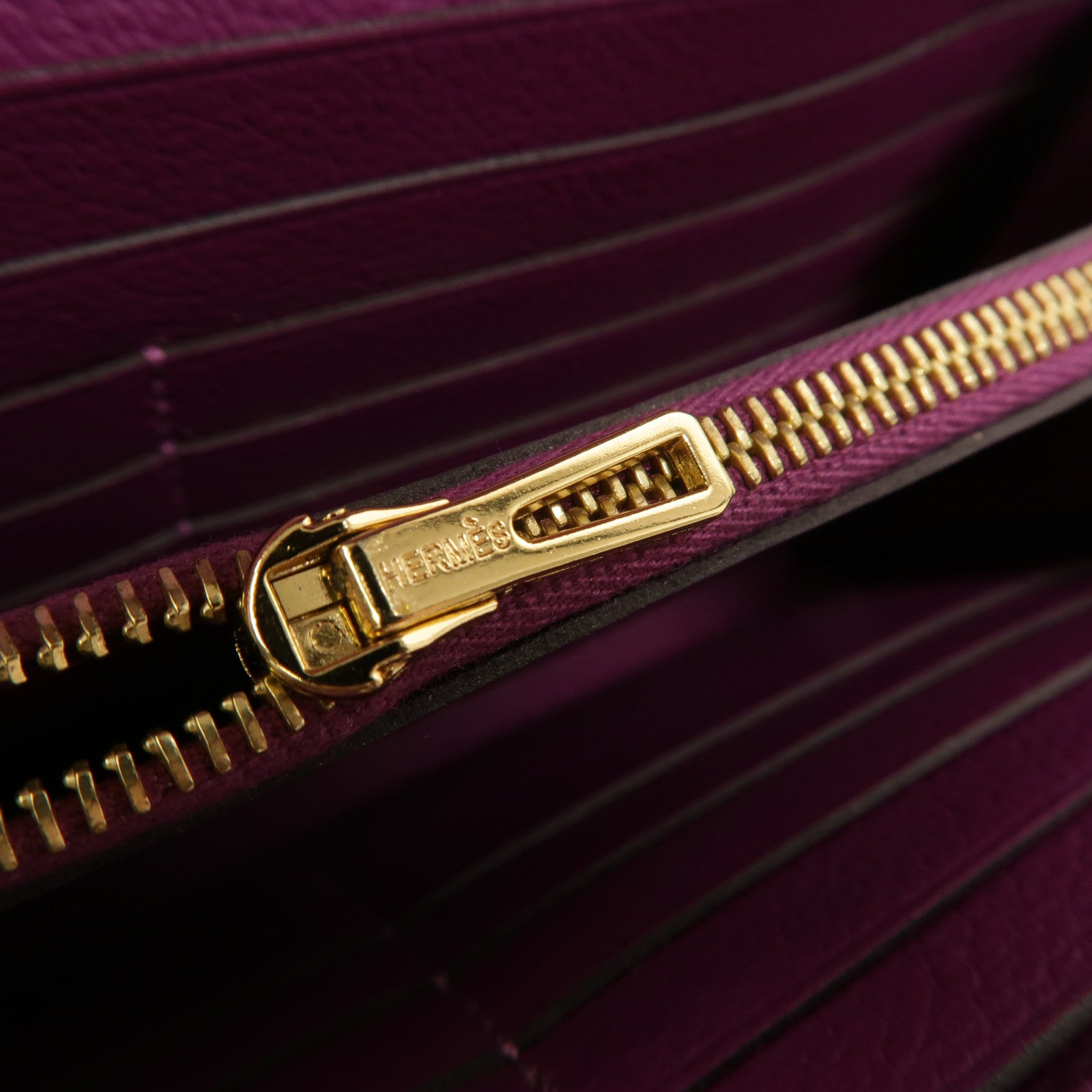 HERMES Evercolor皮革Constance Long Wallet長錢包Anemone
