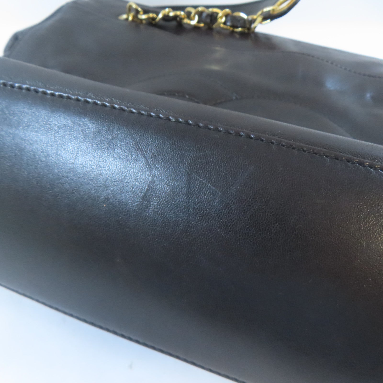 CHANEL 皮革Shoulder Bag金扣肩背袋黑色