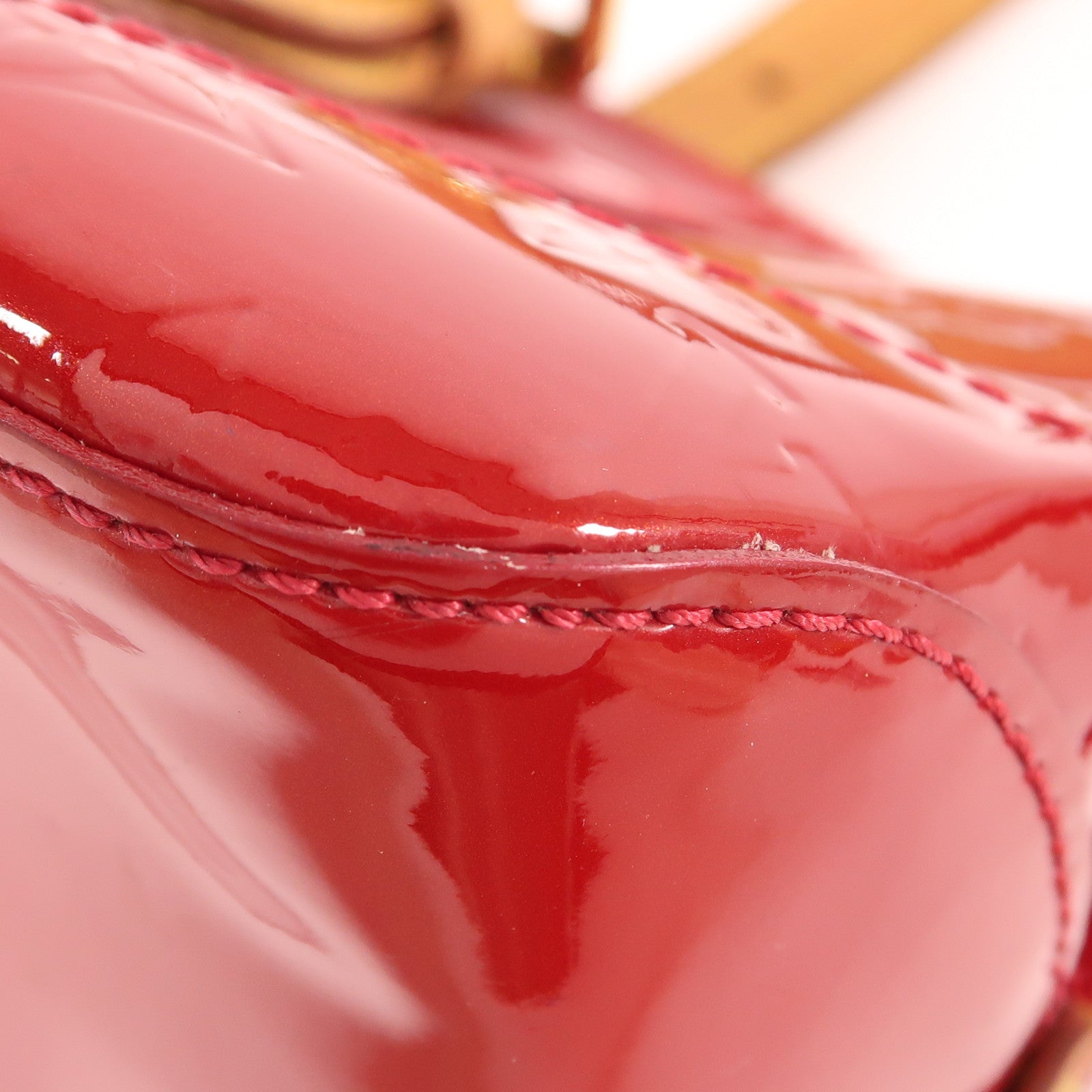 LOUIS VUITTON Vernis Rosewood Avenue金扣肩背袋