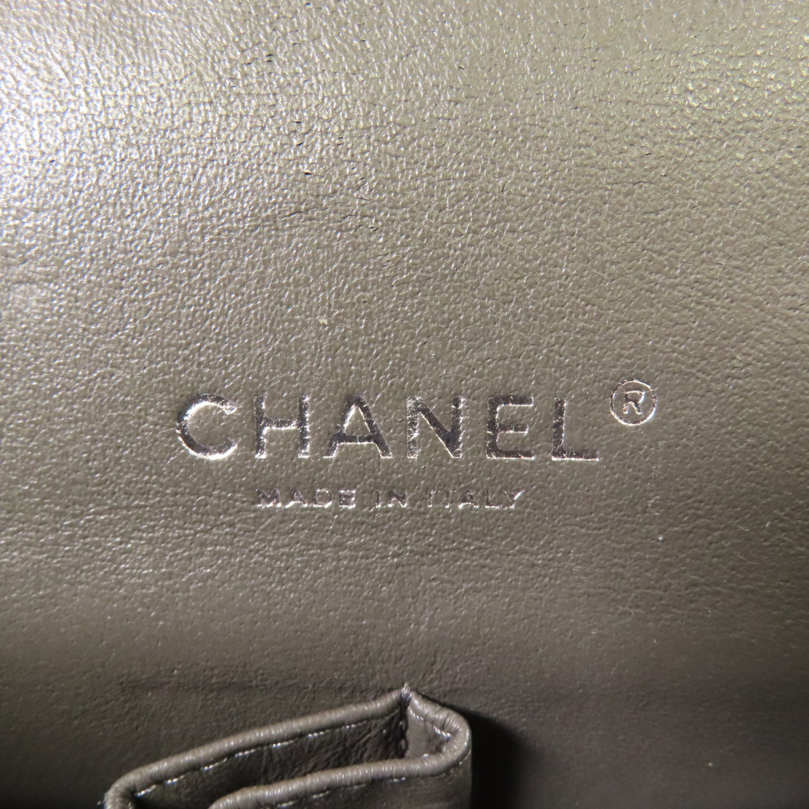 CHANEL 【激減優惠】牛皮皮革Maxi Classic銀扣鏈帶肩背袋