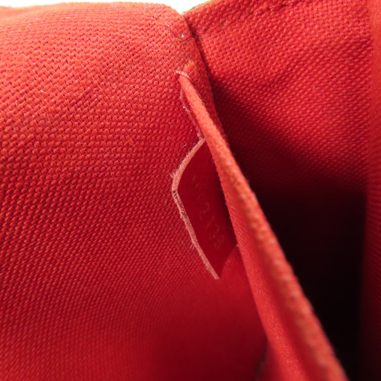 LOUIS VUITTON Damier Felice Pochette金扣鏈帶肩背袋