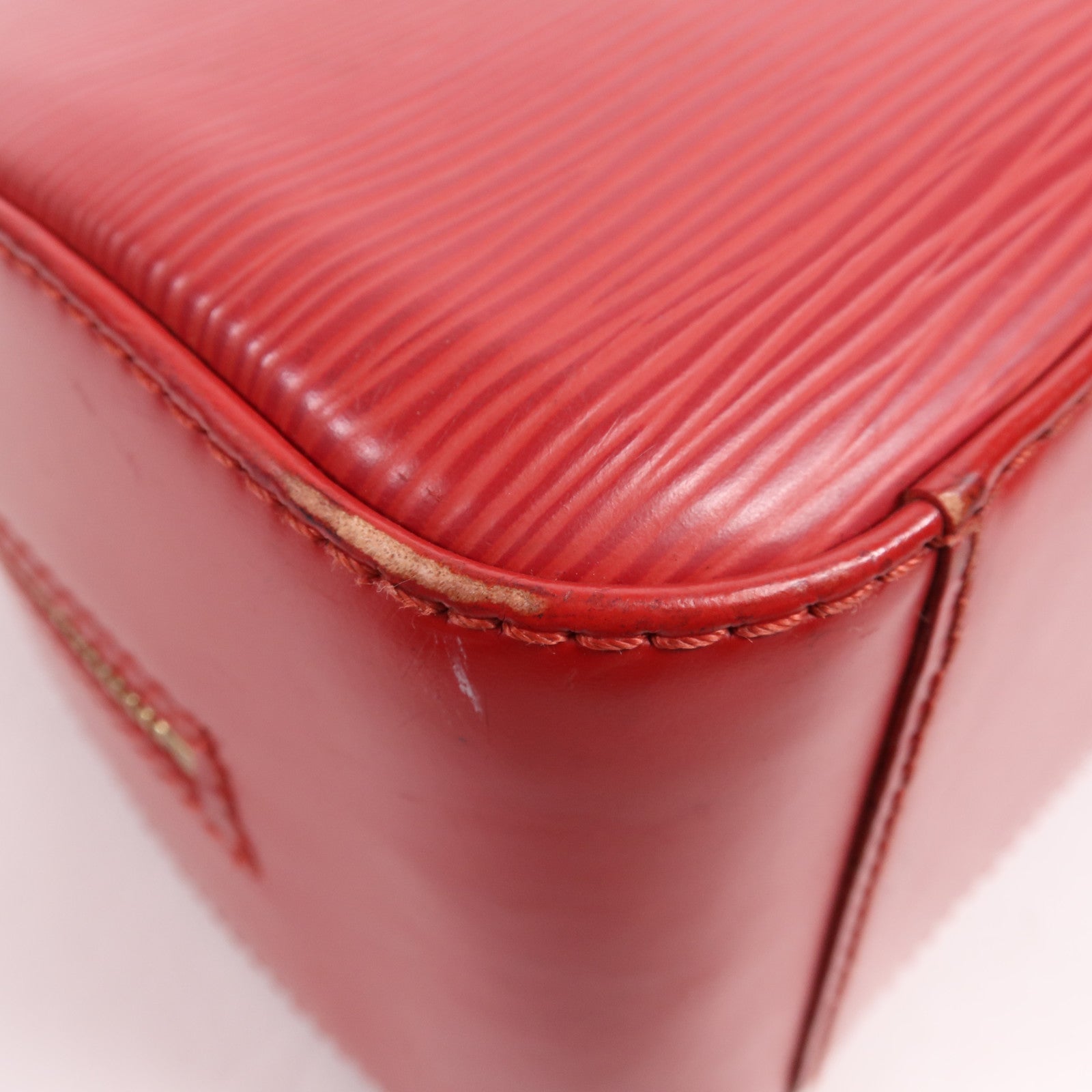 LOUIS VUITTON Epi Jasmin金扣手挽袋