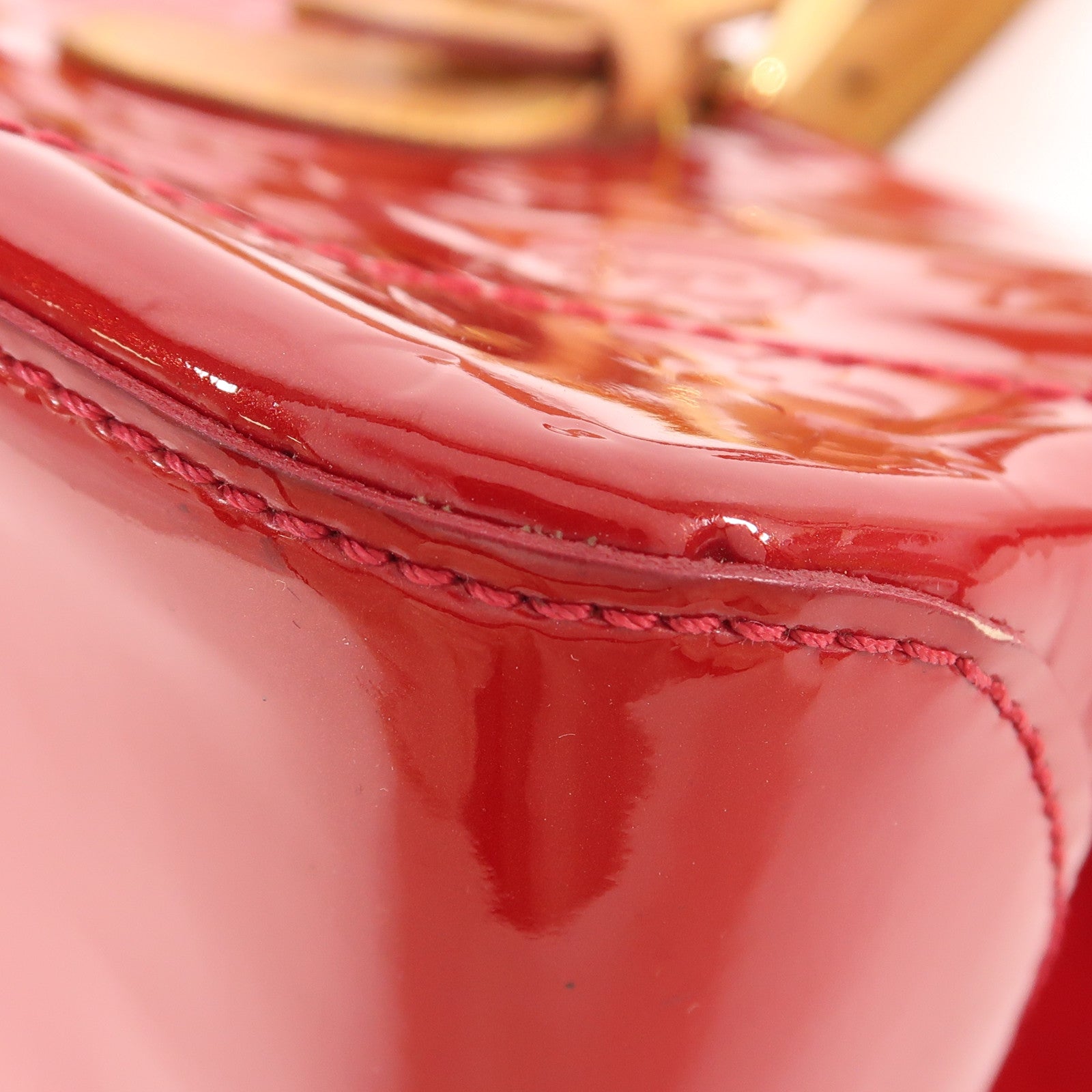 LOUIS VUITTON Vernis Rosewood Avenue金扣肩背袋