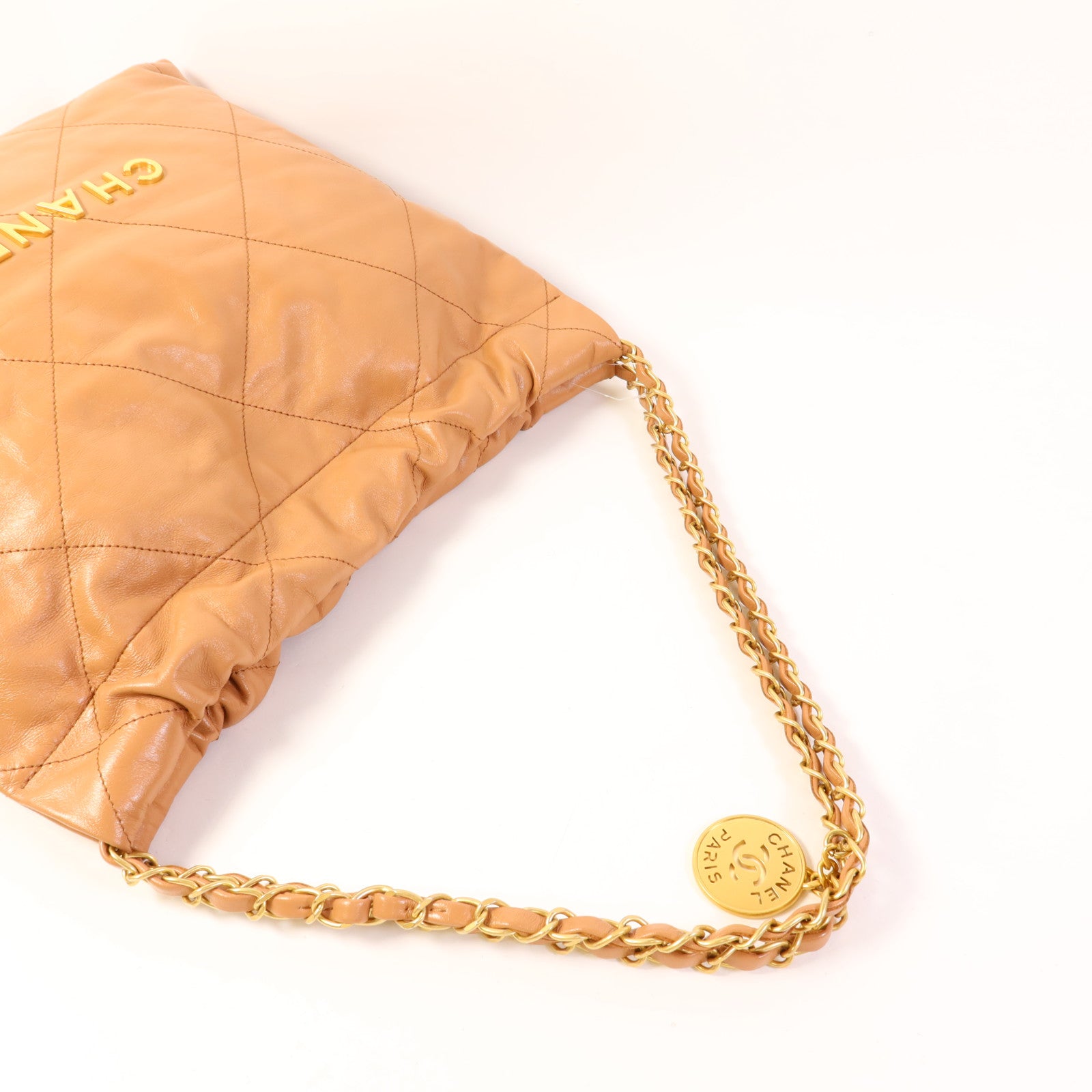 CHANEL 牛皮皮革Chanel 22金扣鏈帶肩背袋