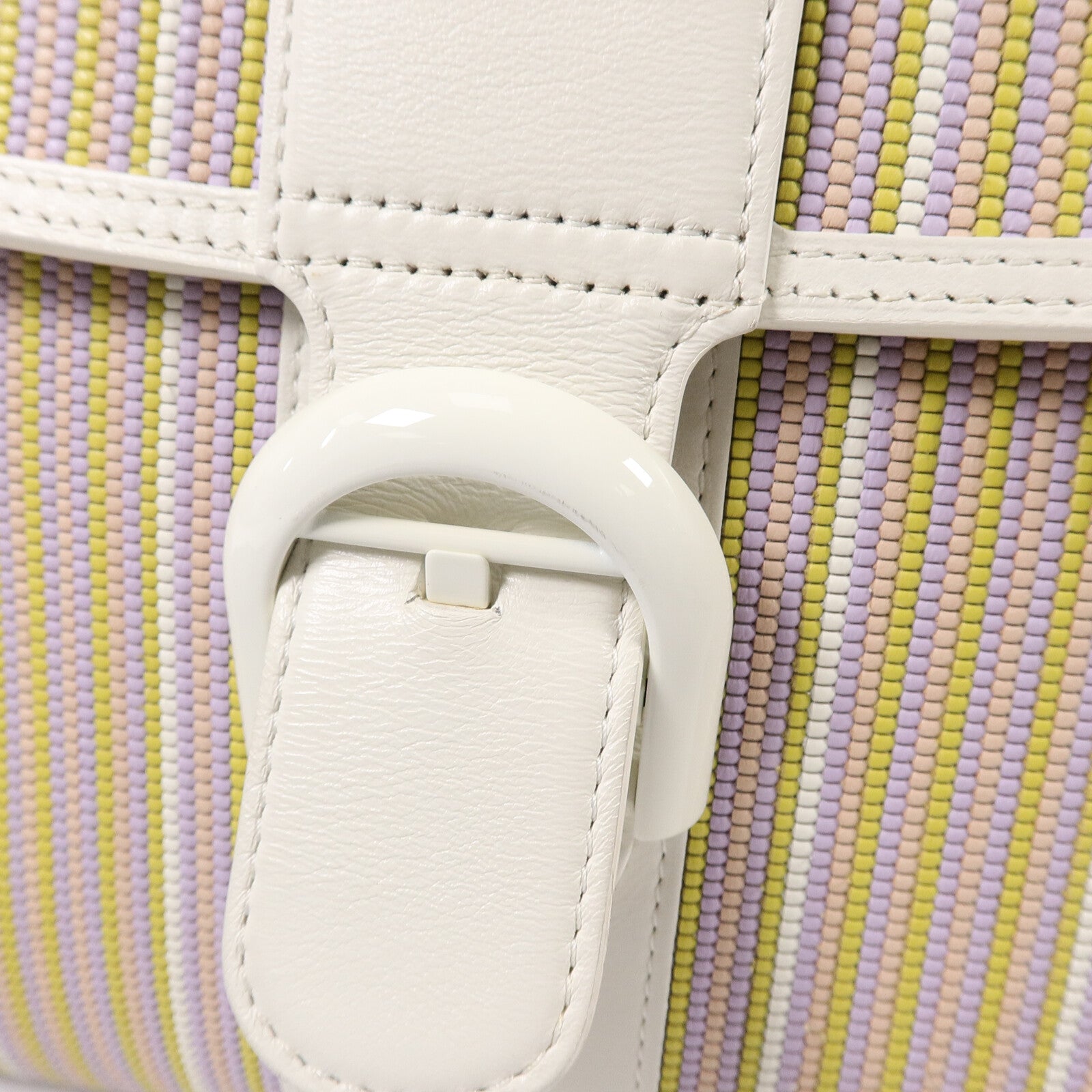 Delvaux Toile de Cuir Brillant MM手挽袋