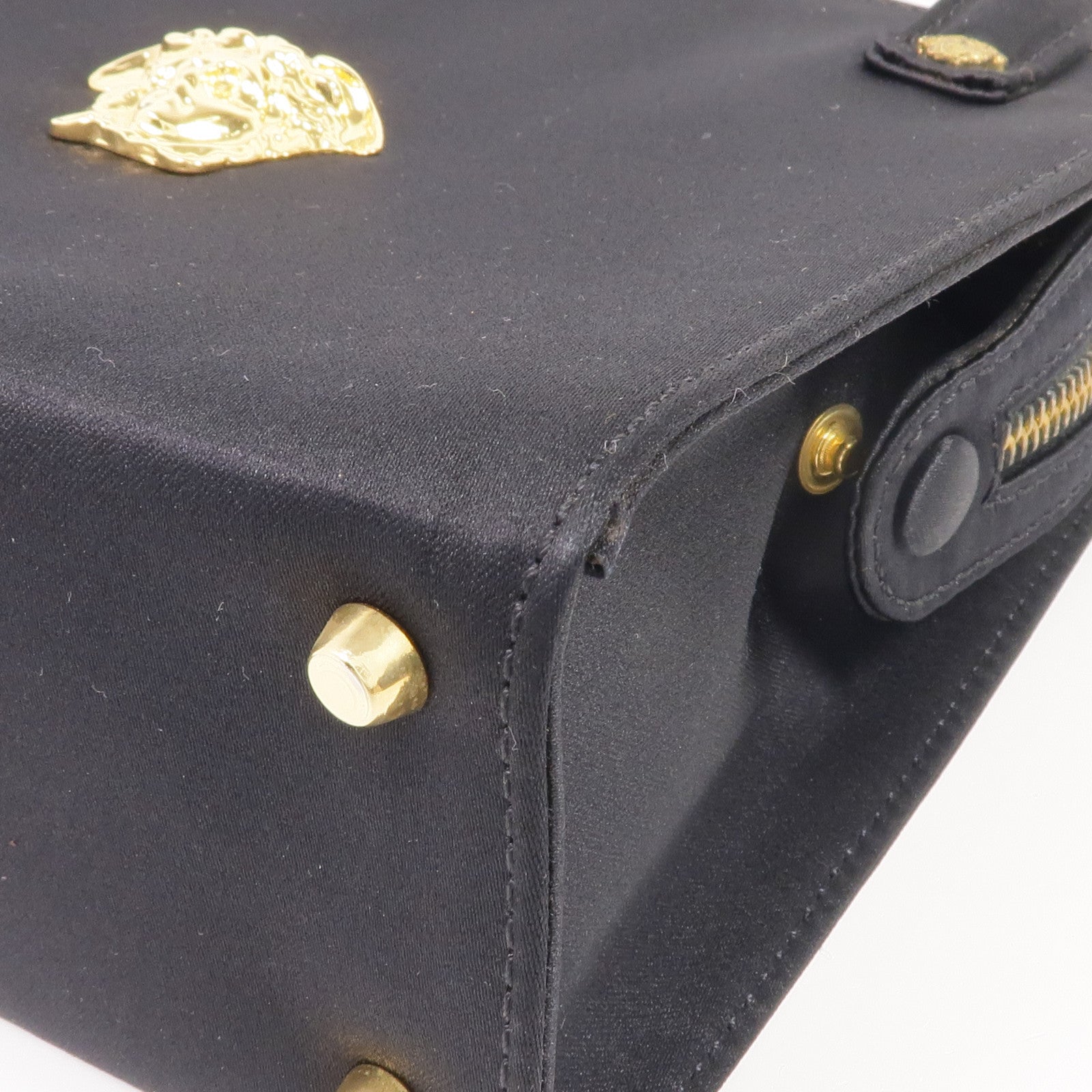 VERSACE Satin Fabric Handbag金扣手挽袋