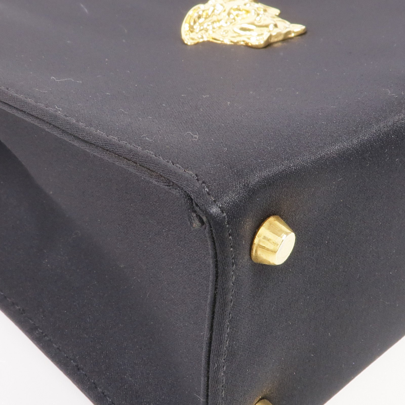 VERSACE Satin Fabric Handbag金扣手挽袋