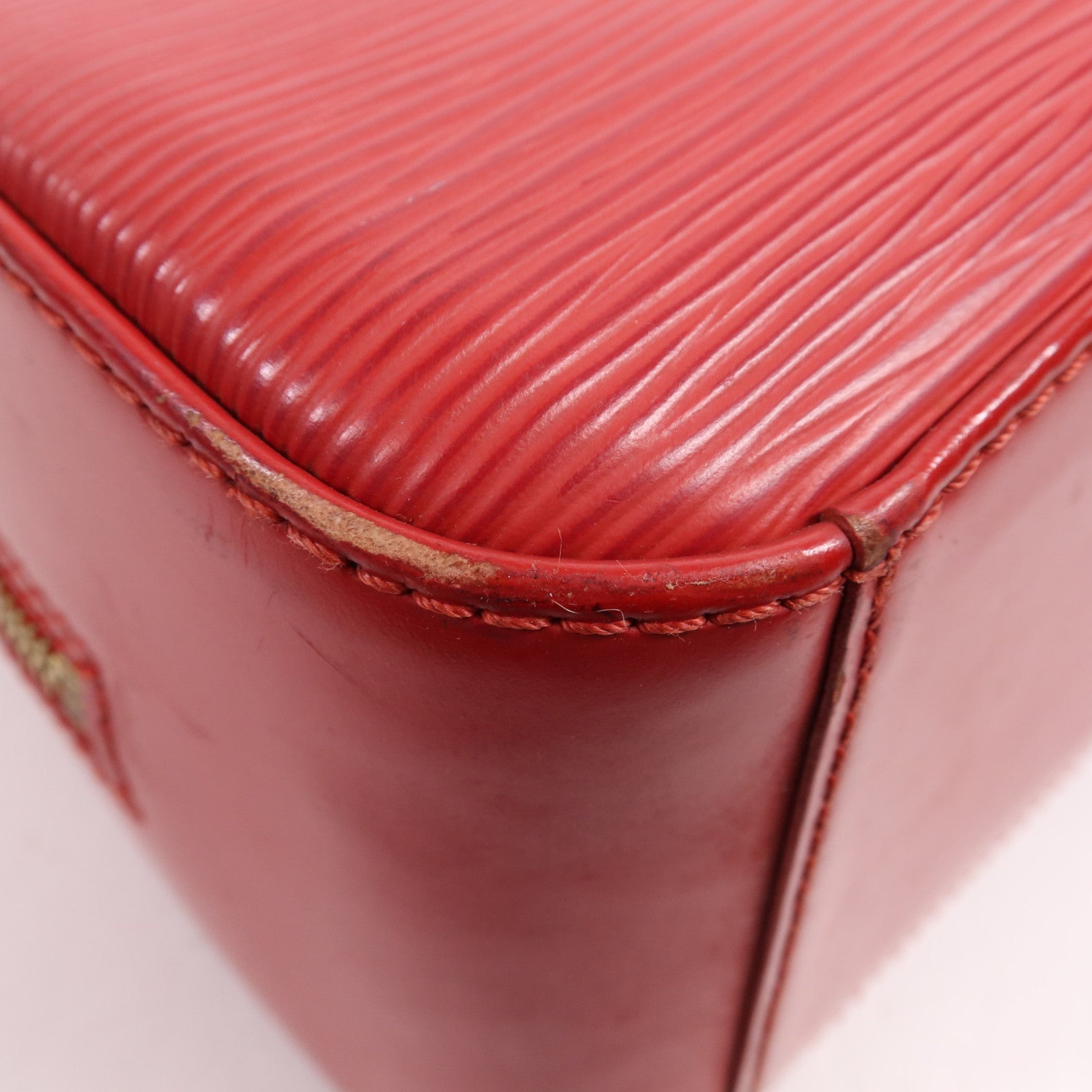 LOUIS VUITTON Epi Jasmin金扣手挽袋