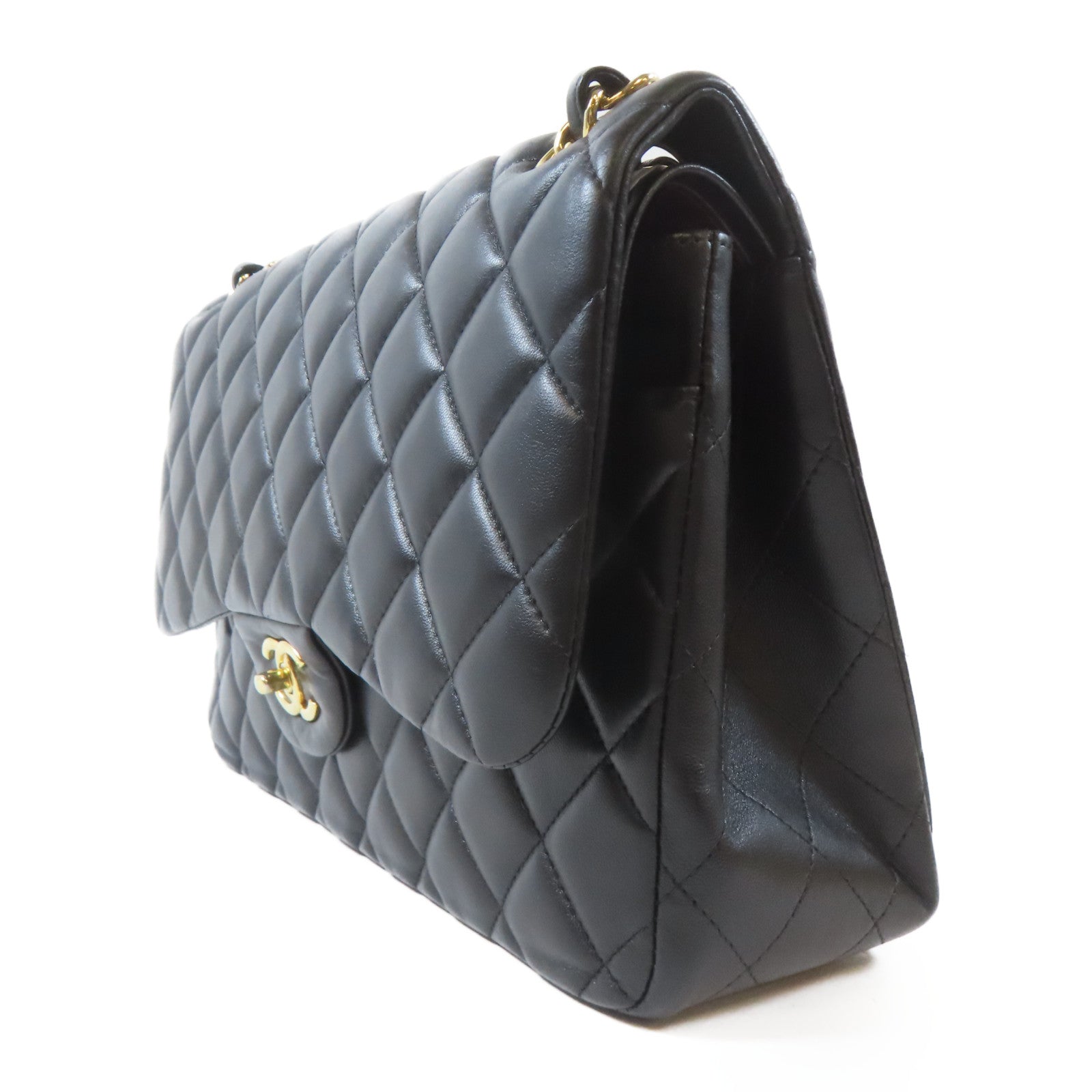 CHANEL 菱格羊皮皮革Classic Jumbo Bag金扣鏈帶肩背袋黑色