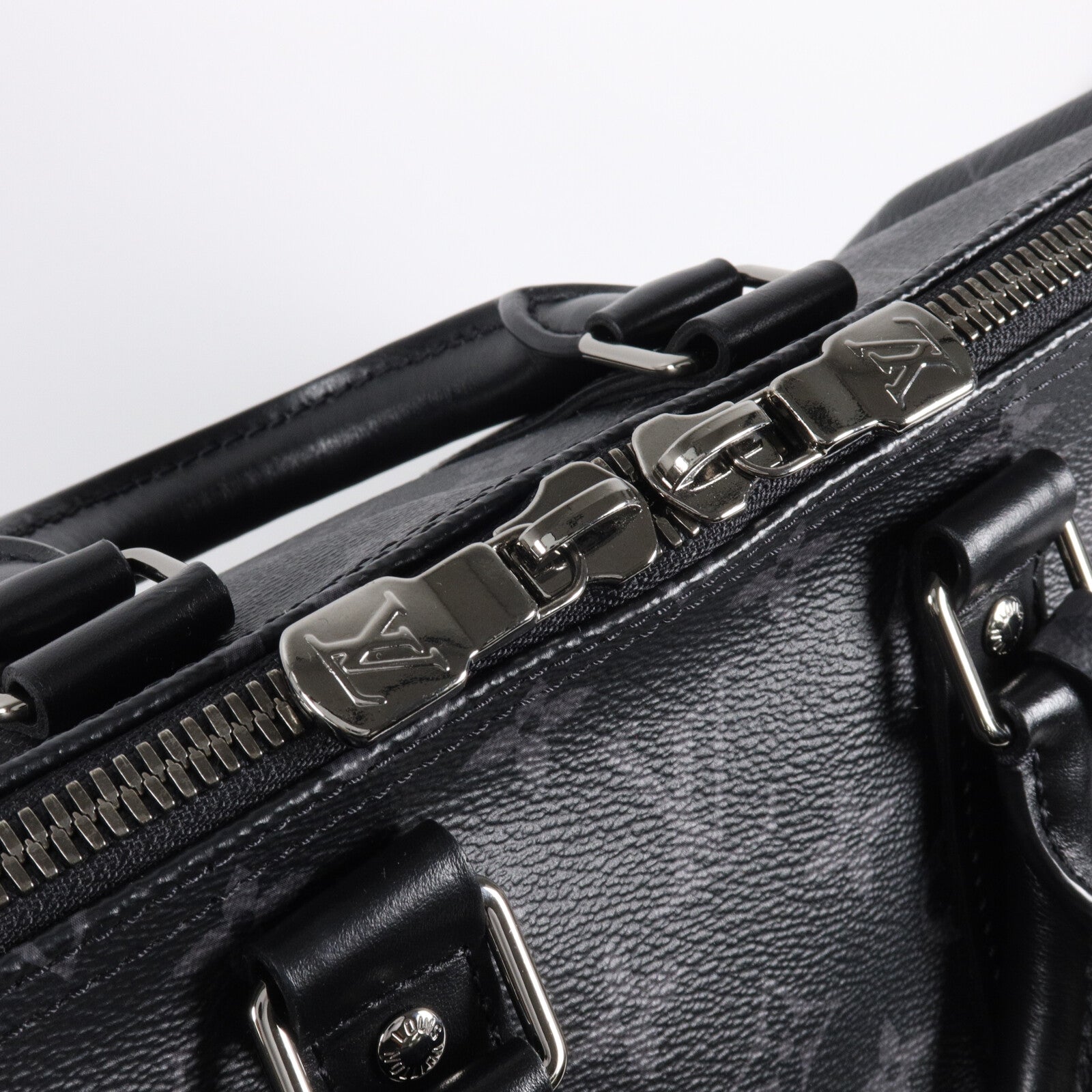 LOUIS VUITTON Monogram Eclipse Keepall Bandouliere 35手挽肩背兩用袋