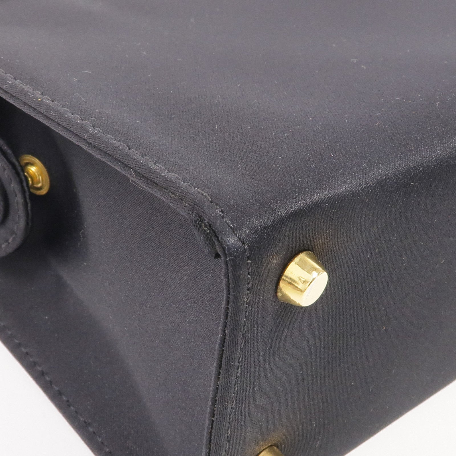 VERSACE Satin Fabric Handbag金扣手挽袋