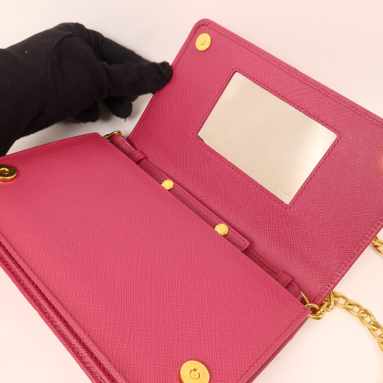 PRADA 牛皮皮革Shoulder Bag鏈帶肩背袋