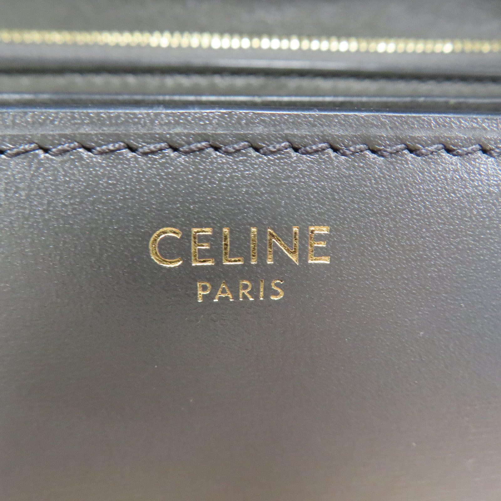 CELINE **【激減優惠】牛皮皮革Classic Box金扣肩背袋灰色