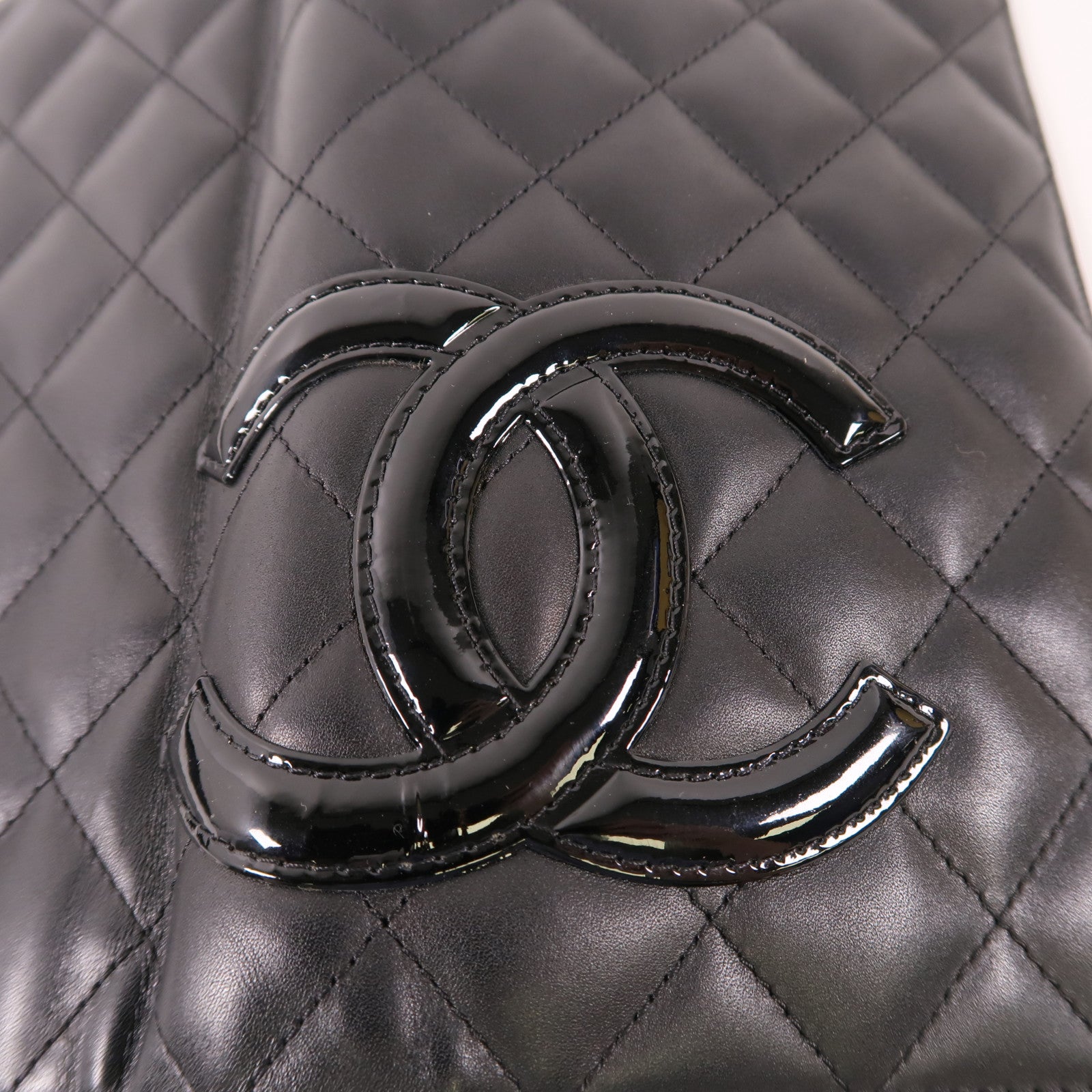 CHANEL 牛皮皮革Cambon Long Bifold Wallet銀扣長錢包