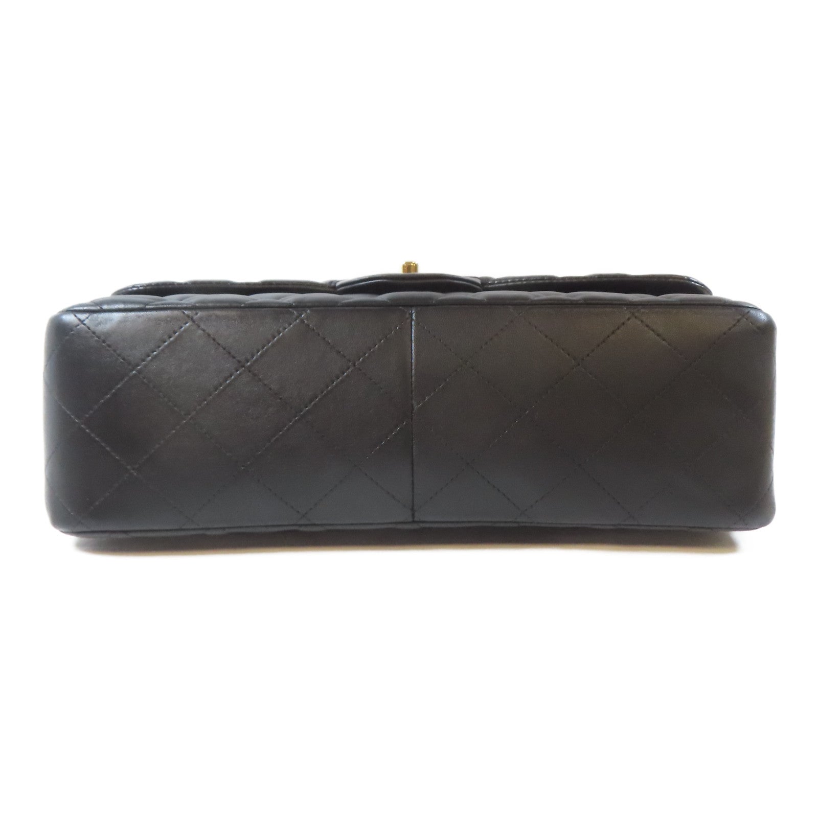 CHANEL 菱格羊皮皮革Classic Jumbo Bag金扣鏈帶肩背袋黑色