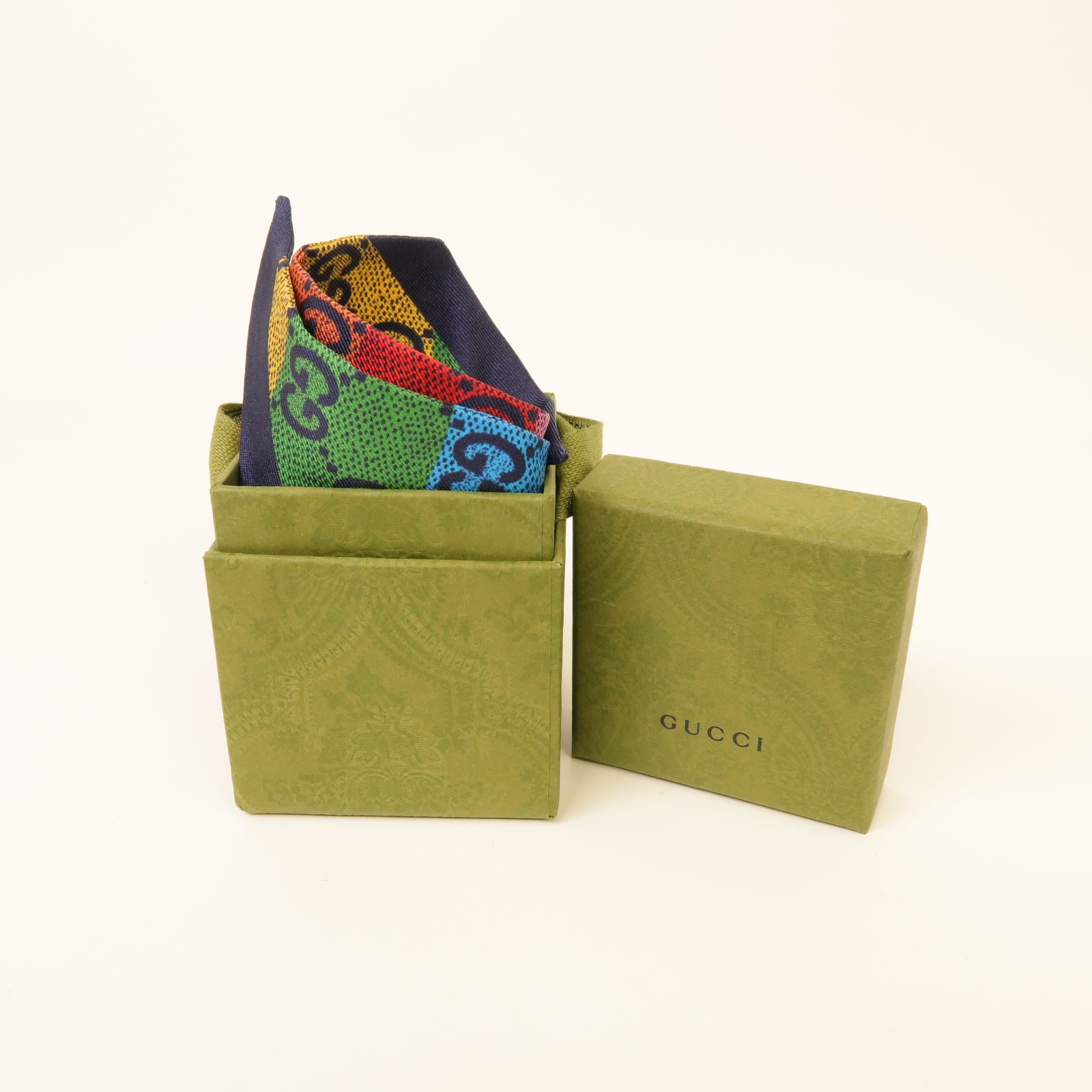 GUCCI 絲質Scarf絲巾彩色