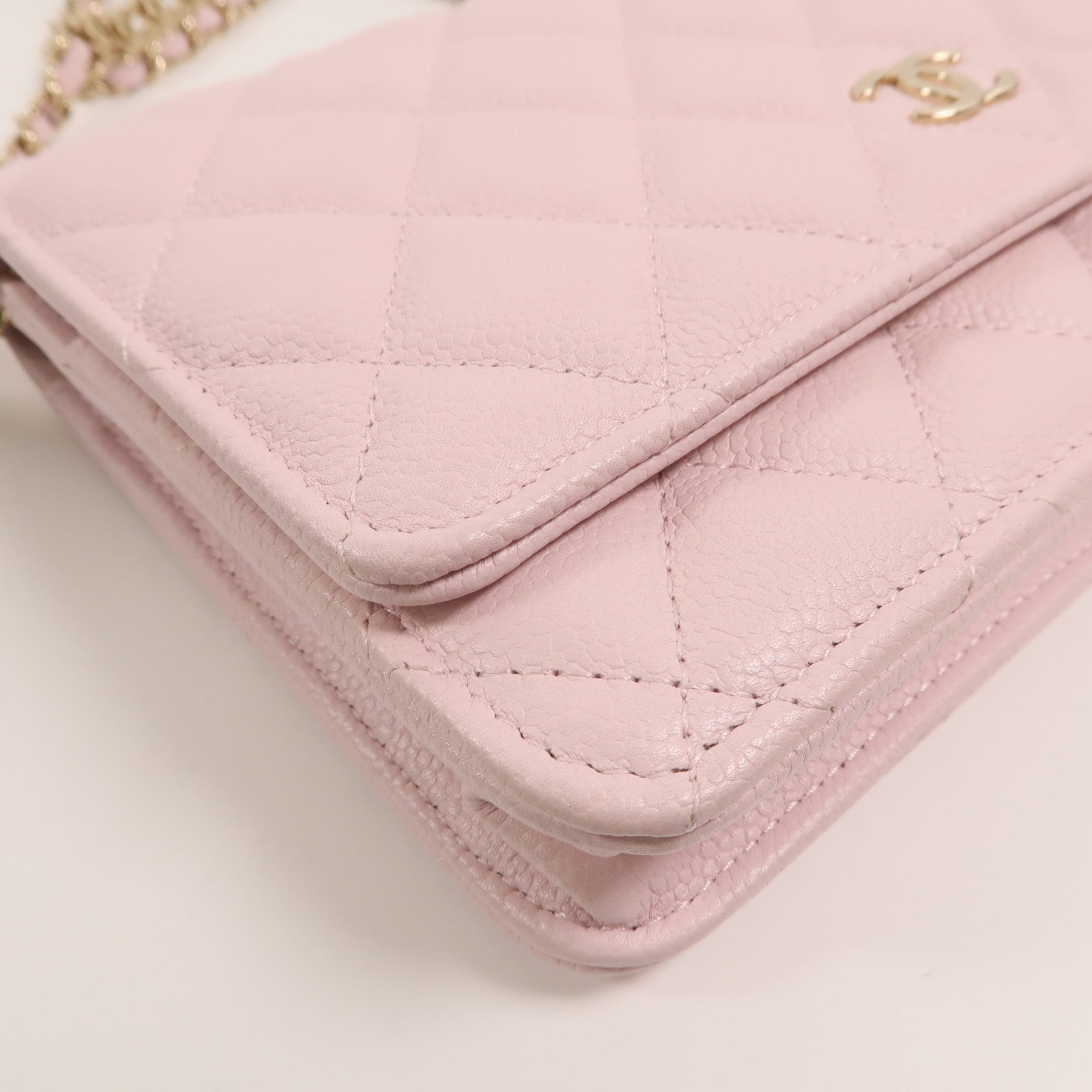 CHANEL 牛皮皮革WOC Wallet On Chain鏈帶肩背袋