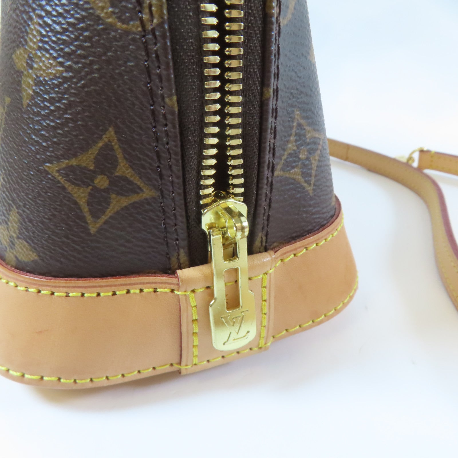 LOUIS VUITTON Monogram Alma BB 2 Way Shoulder Bag金扣手挽肩背兩用袋啡色