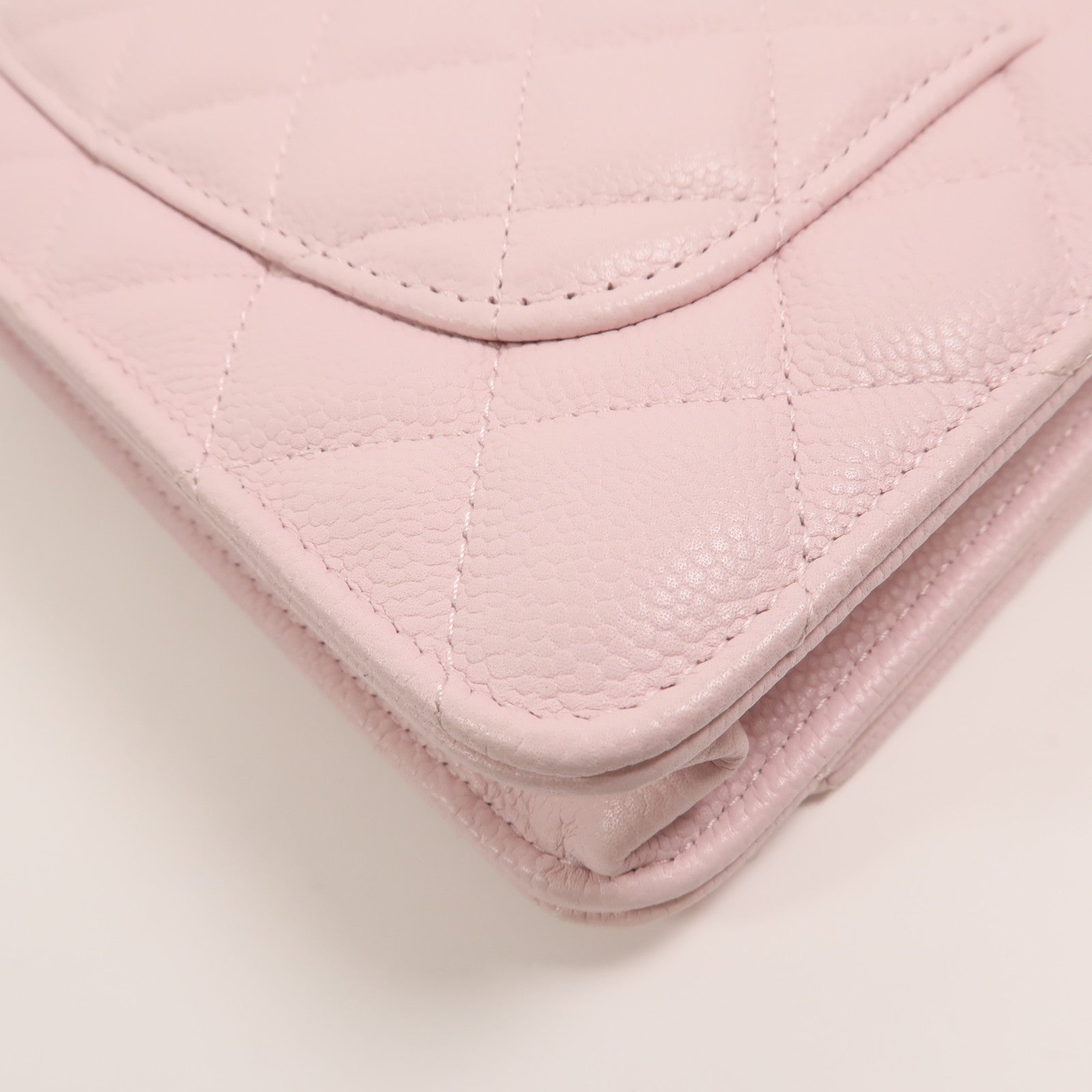 CHANEL 牛皮皮革WOC Wallet On Chain鏈帶肩背袋