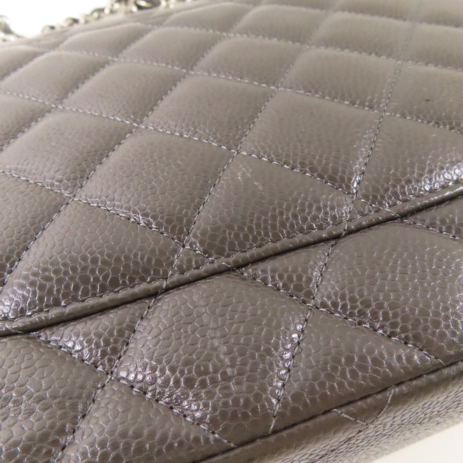 CHANEL 【激減優惠】牛皮皮革Maxi Classic銀扣鏈帶肩背袋