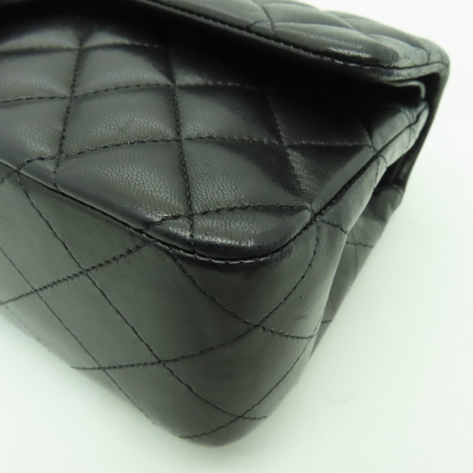 CHANEL 【清倉大減價】菱格羊皮皮革Classic 25銀扣鏈帶肩背袋黑色