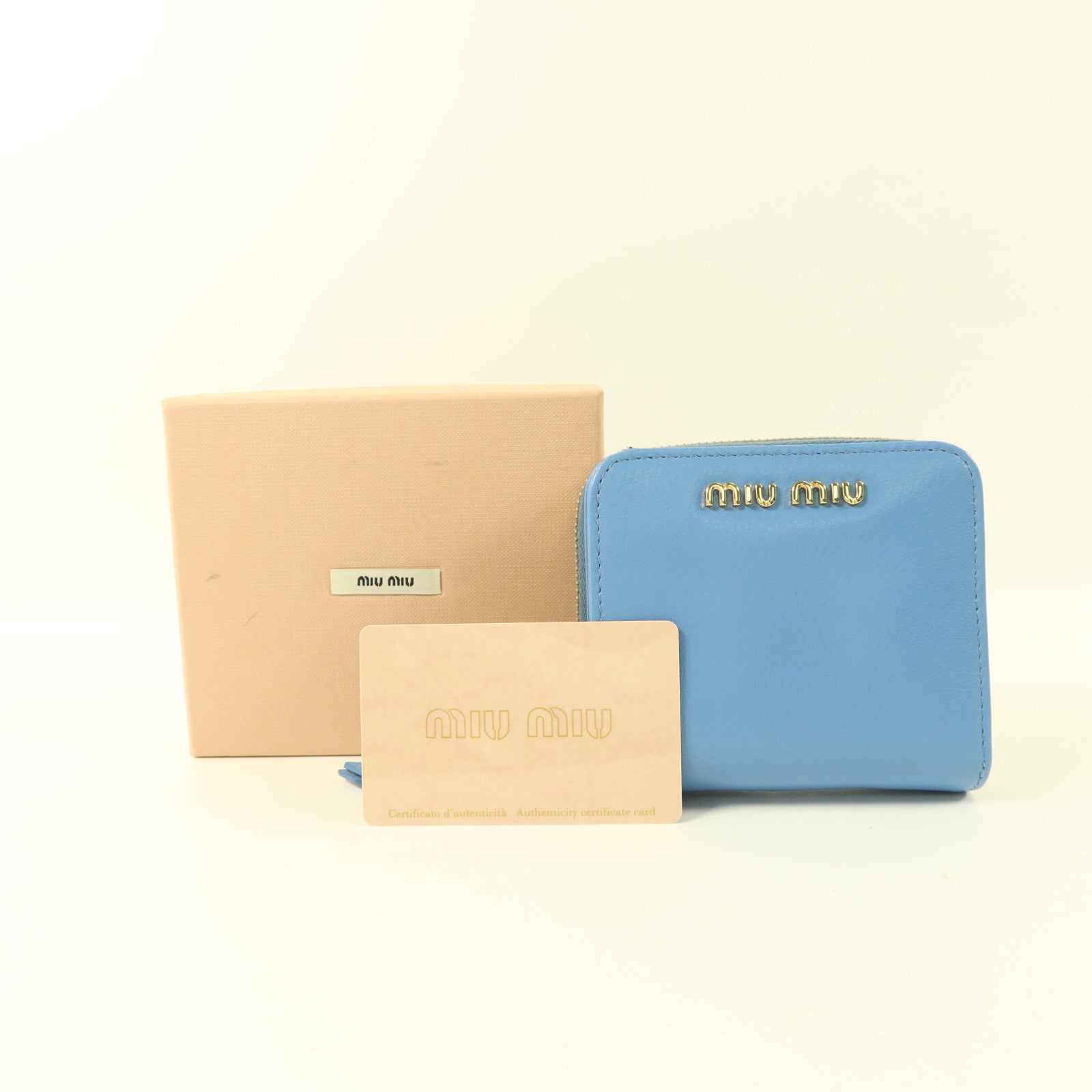Miu Miu 羊皮皮革Compact Bifold Wallet錢包