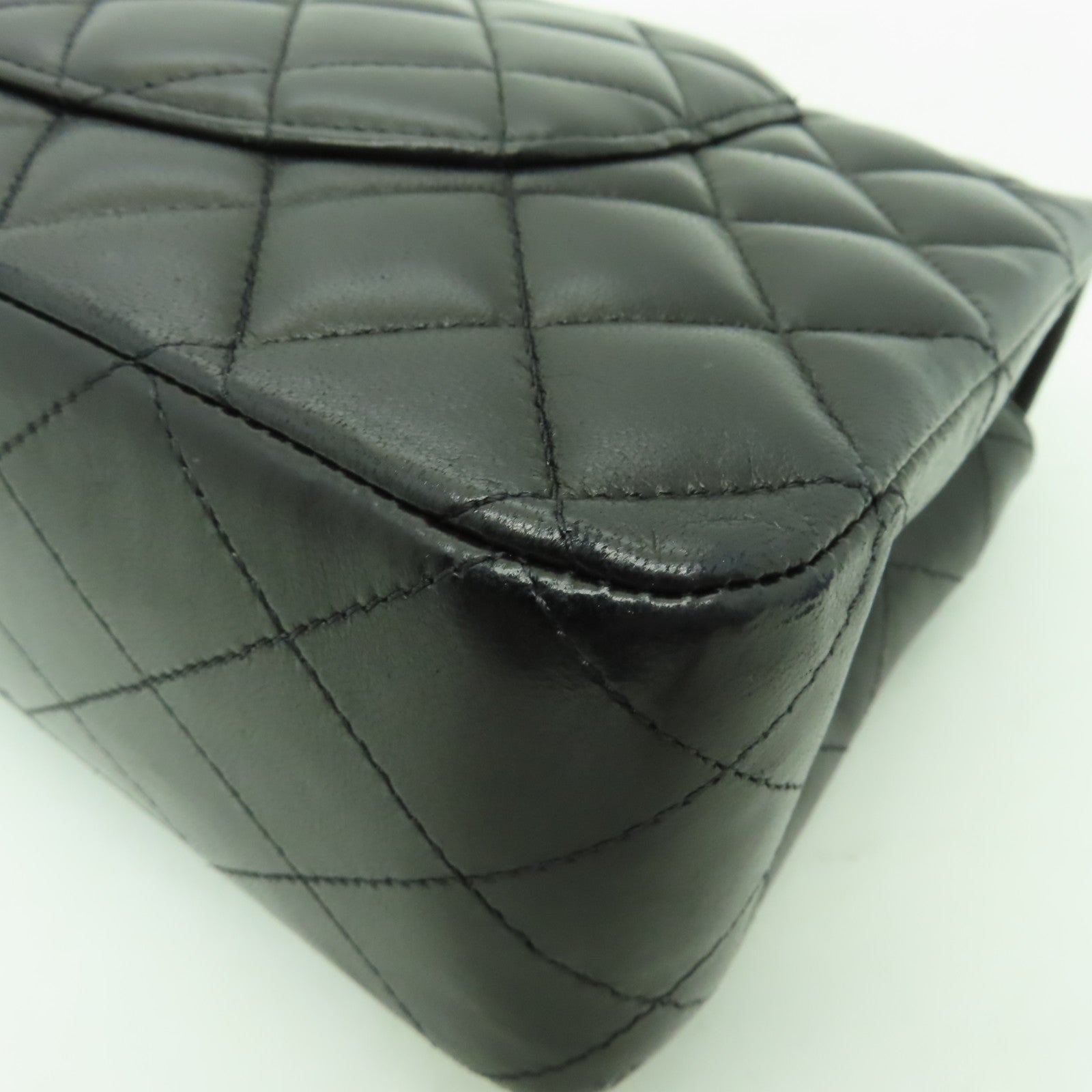 CHANEL 【清倉大減價】菱格羊皮皮革Classic 25銀扣鏈帶肩背袋黑色