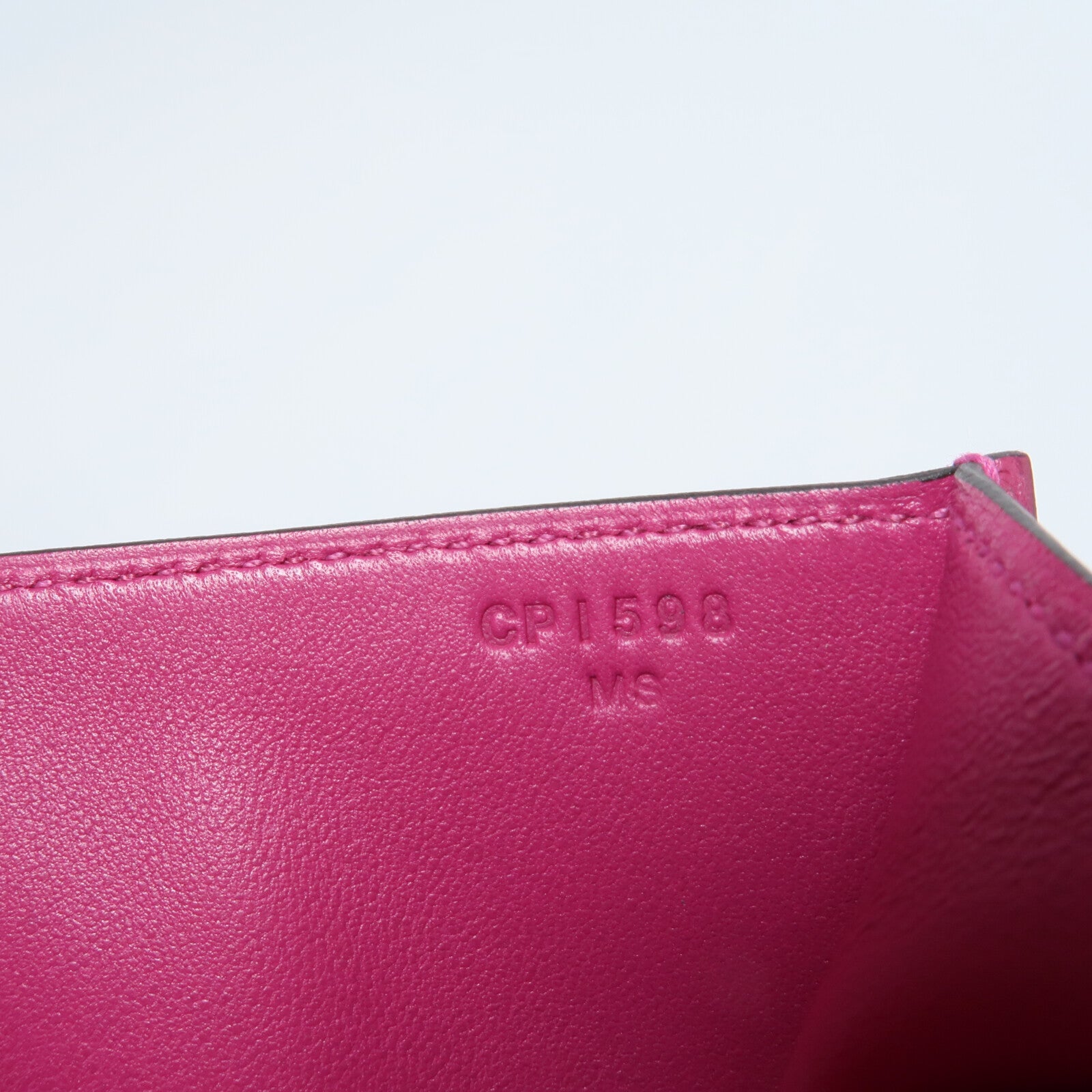 HERMES Evercolor皮革Constance Mini肩背袋Rose Pourpre
