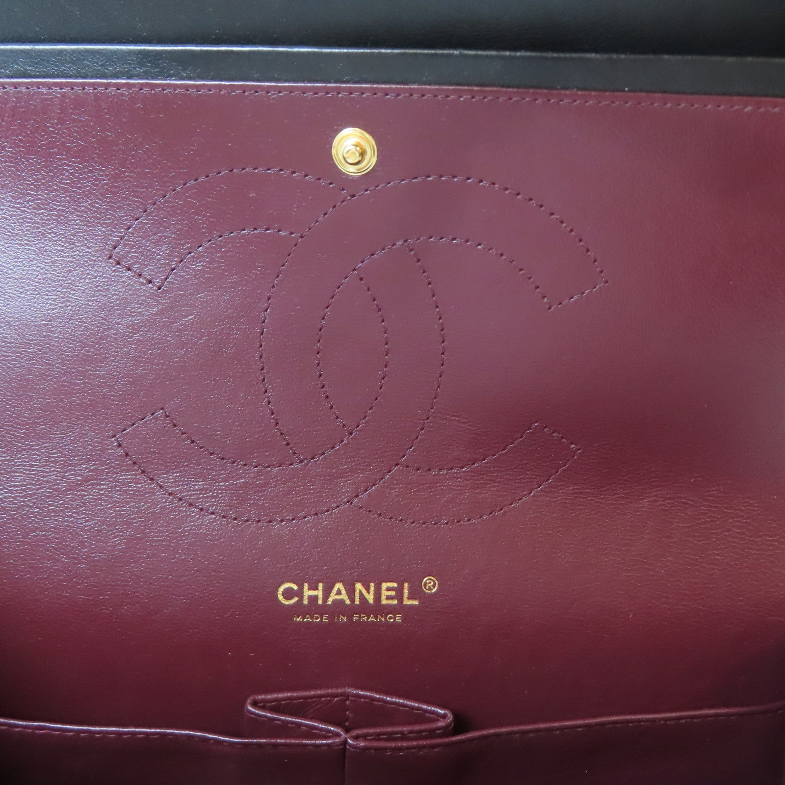 CHANEL 菱格羊皮皮革Classic Jumbo Bag金扣鏈帶肩背袋黑色