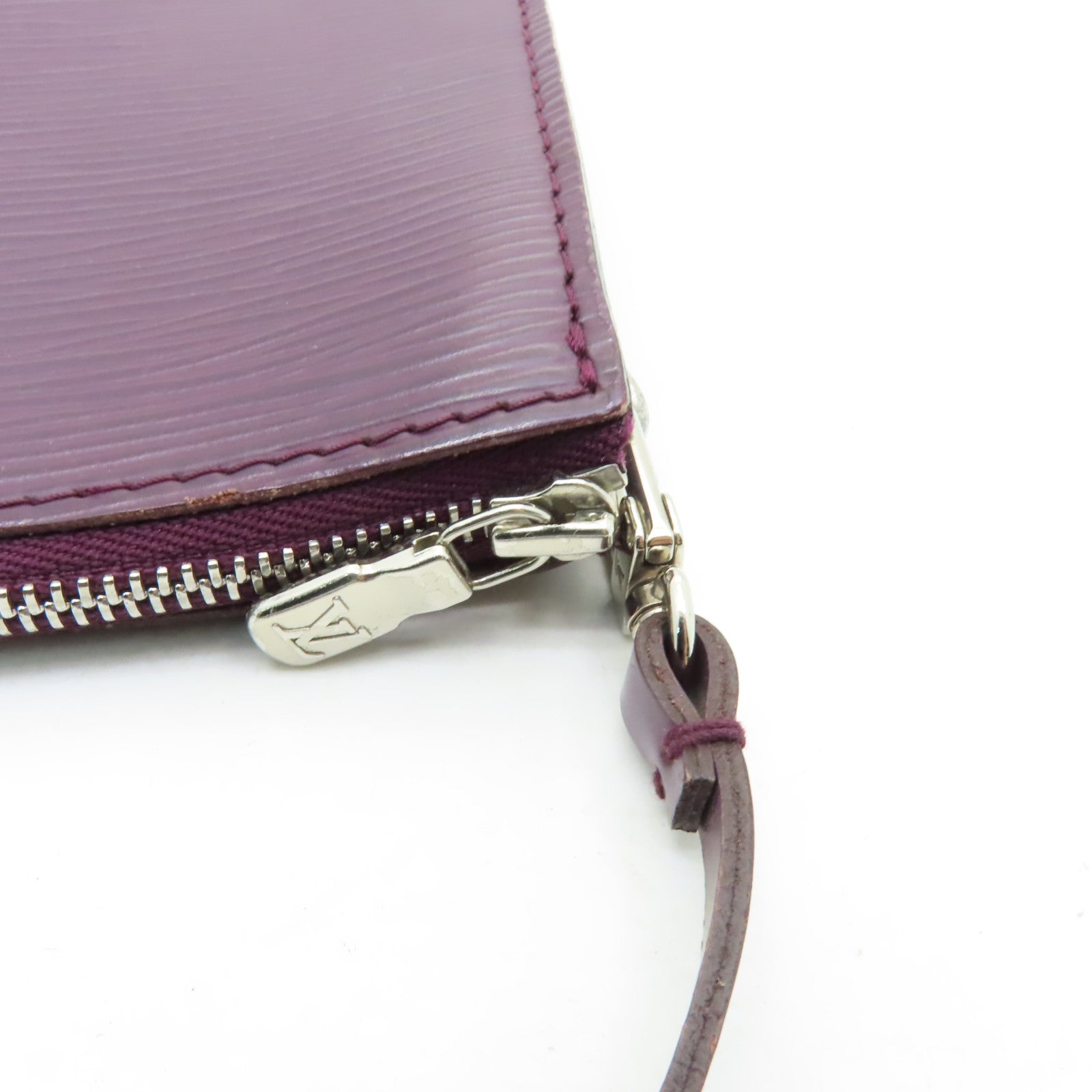 LOUIS VUITTON Epi Pochette Accessoires銀扣手挽袋紫色