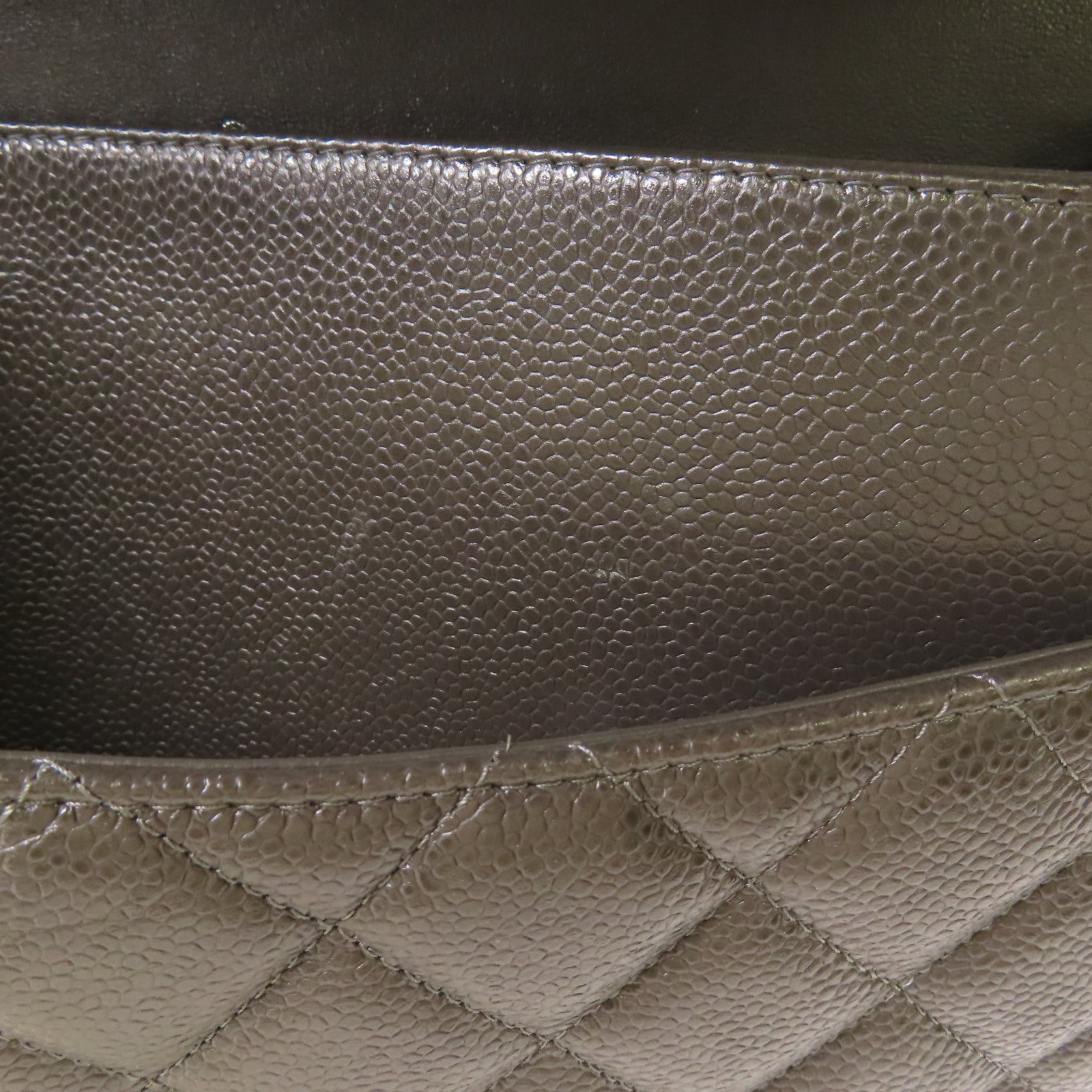 CHANEL 【激減優惠】牛皮皮革Maxi Classic銀扣鏈帶肩背袋