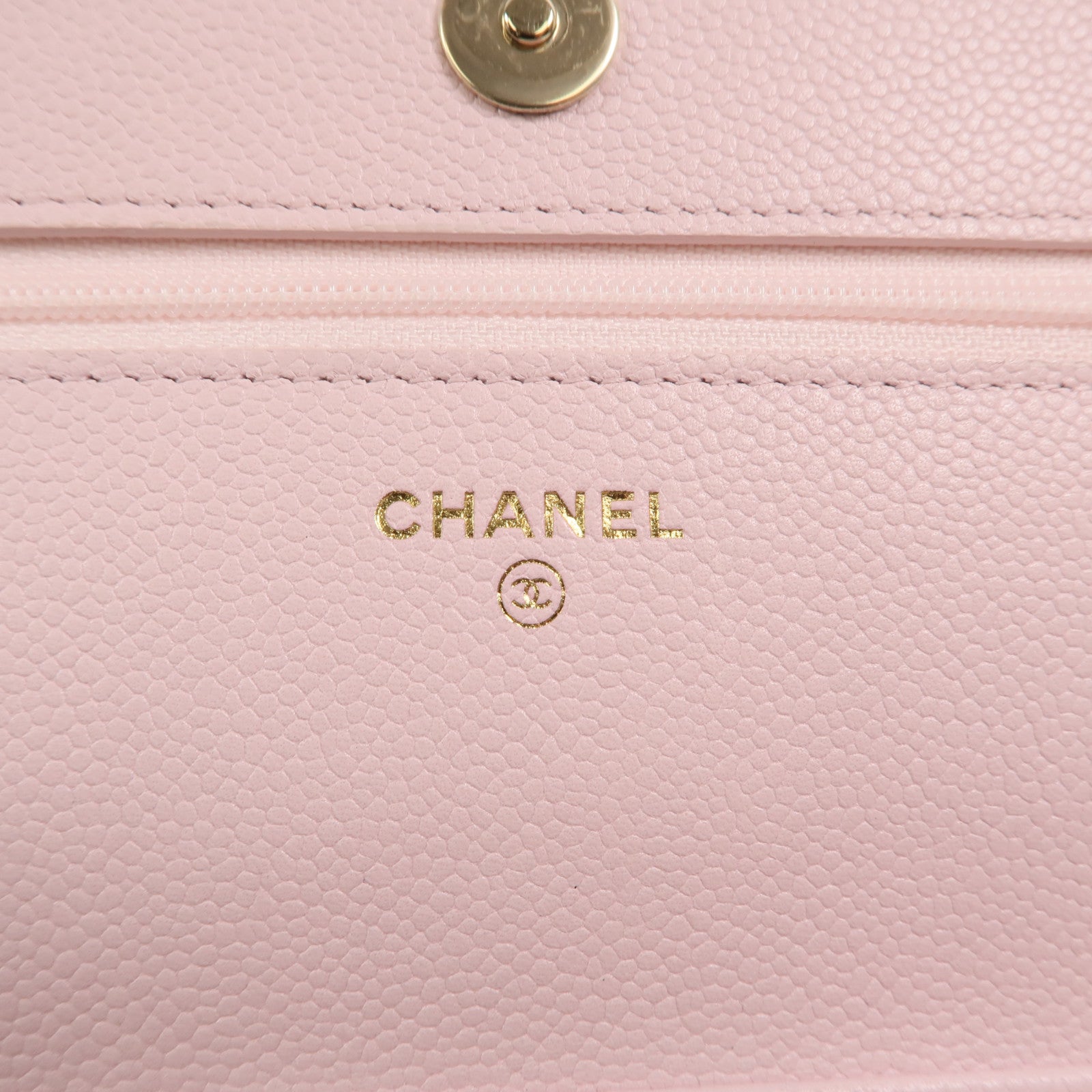CHANEL 牛皮皮革WOC Wallet On Chain鏈帶肩背袋