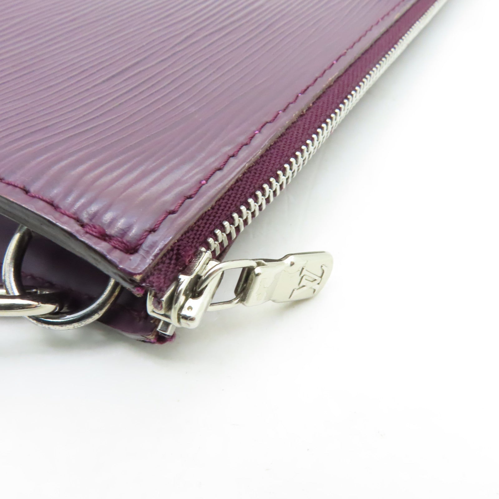 LOUIS VUITTON Epi Pochette Accessoires銀扣手挽袋紫色
