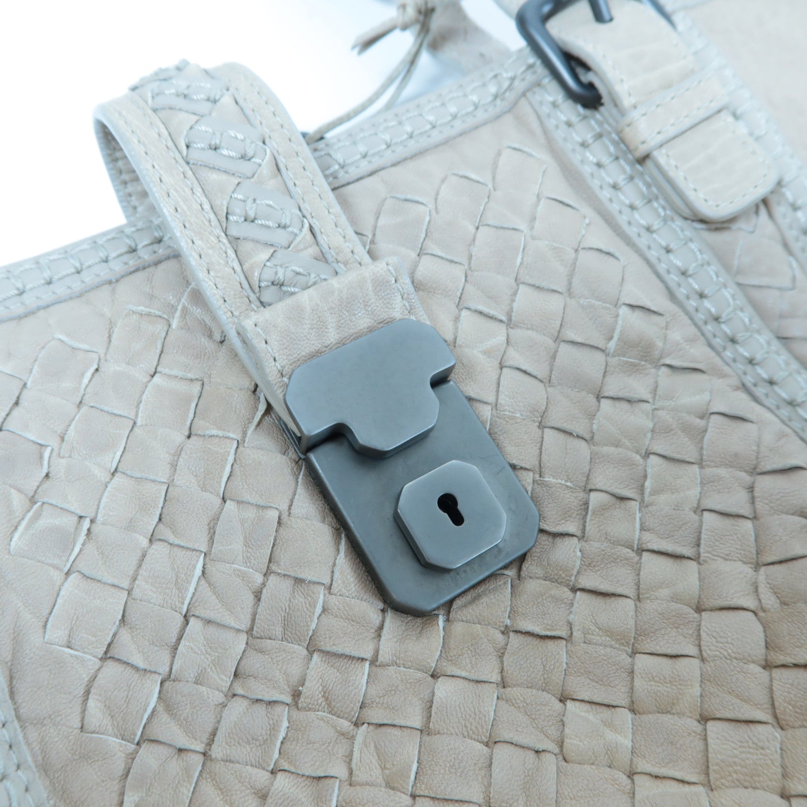 BOTTEGA VENETA 【激減優惠】織紋牛皮皮革Shoulder Bag銀扣肩背袋米色
