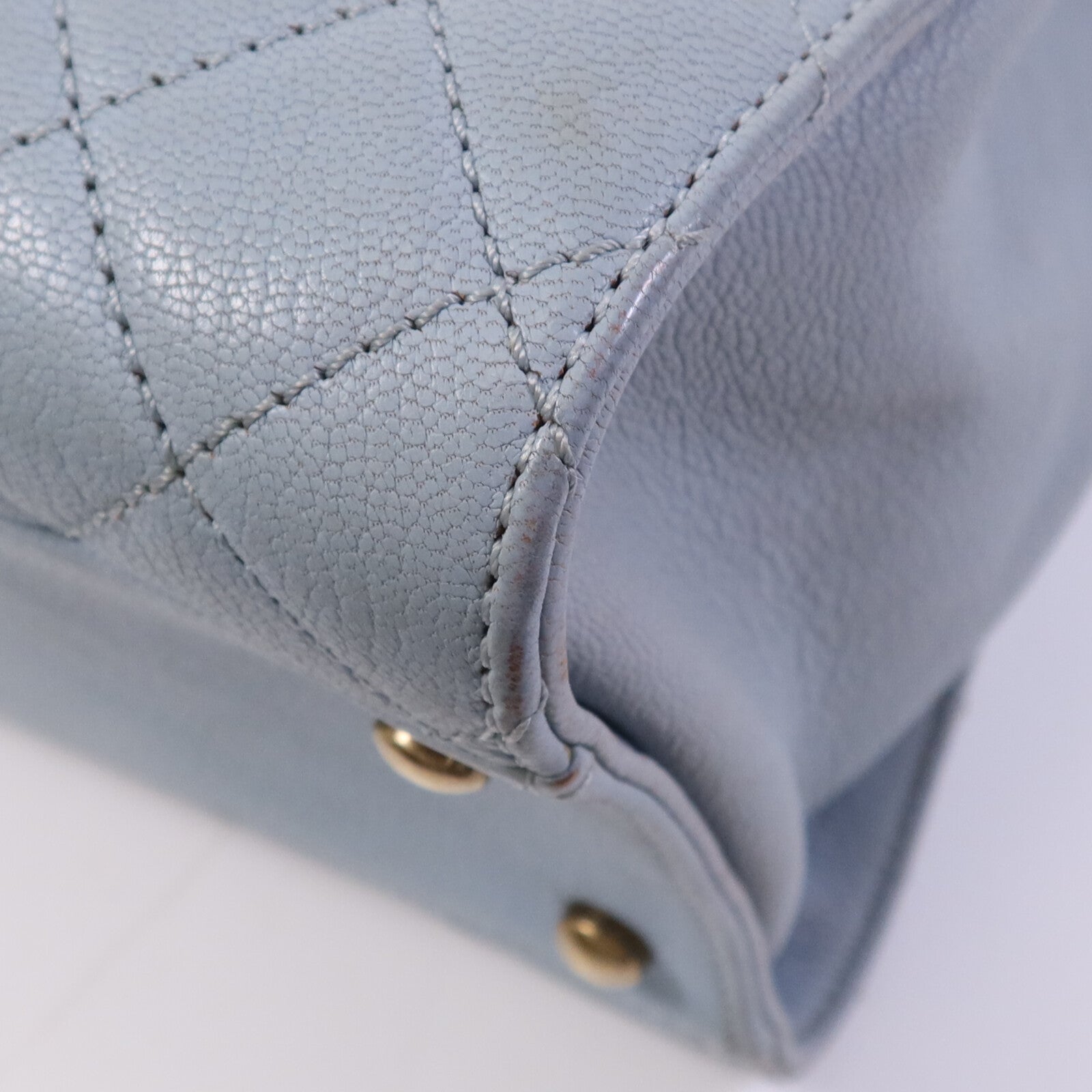 CHANEL 皮革Rita Dome Bag金扣鏈帶肩背袋