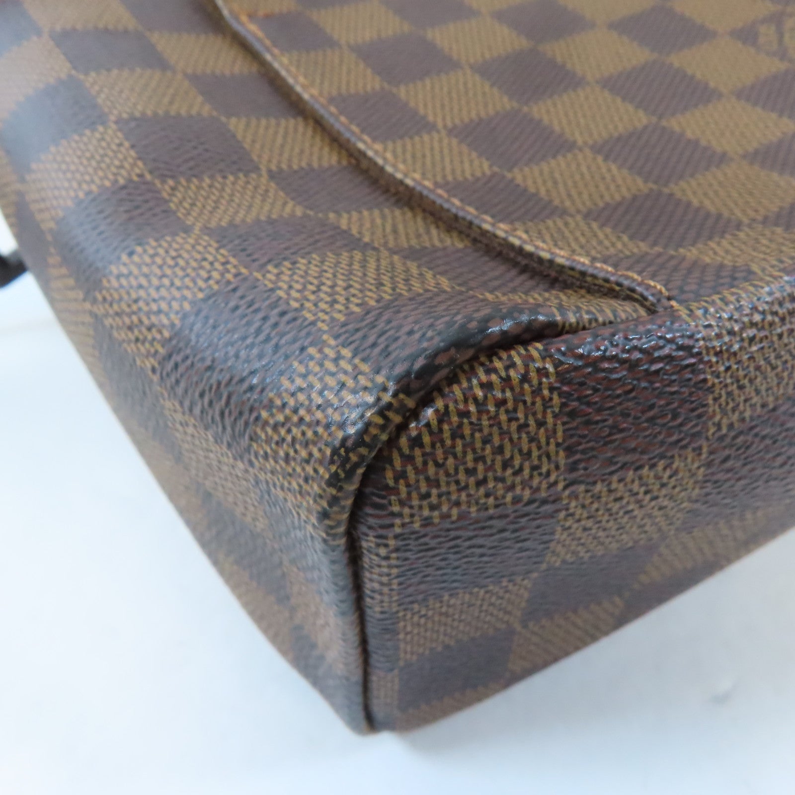 LOUIS VUITTON Damier Olav金扣肩背袋啡色