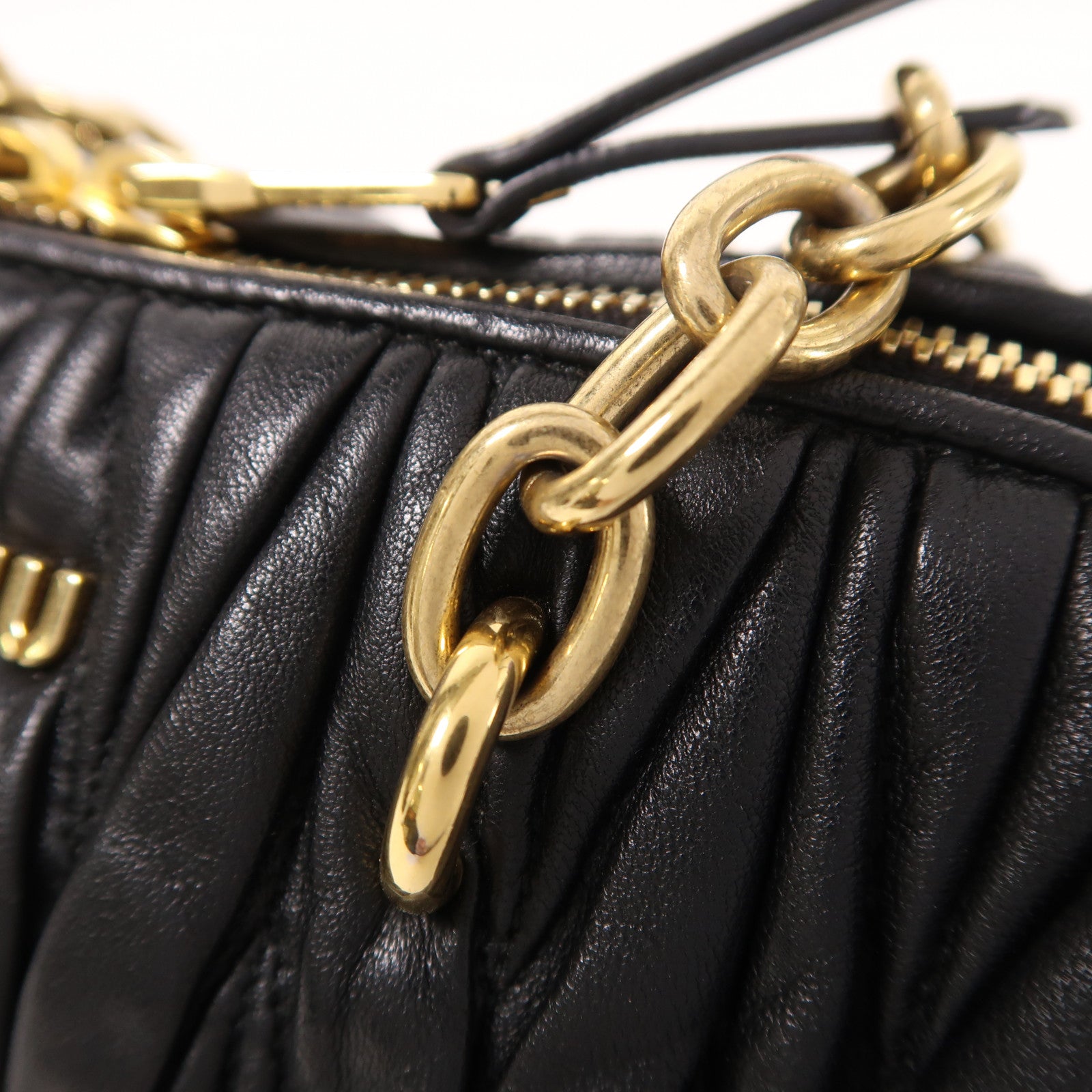 Miu Miu 羊皮皮革Chain Shoulder金扣鏈帶肩背袋