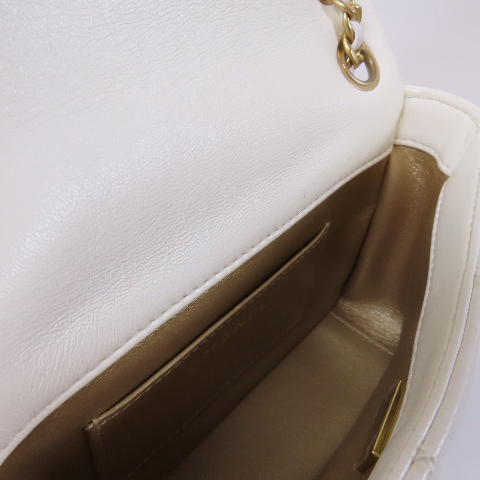 CHANEL 【激減優惠】菱格羊皮皮革Mini Flap Chain Shoulder金扣鏈帶肩背袋白色
