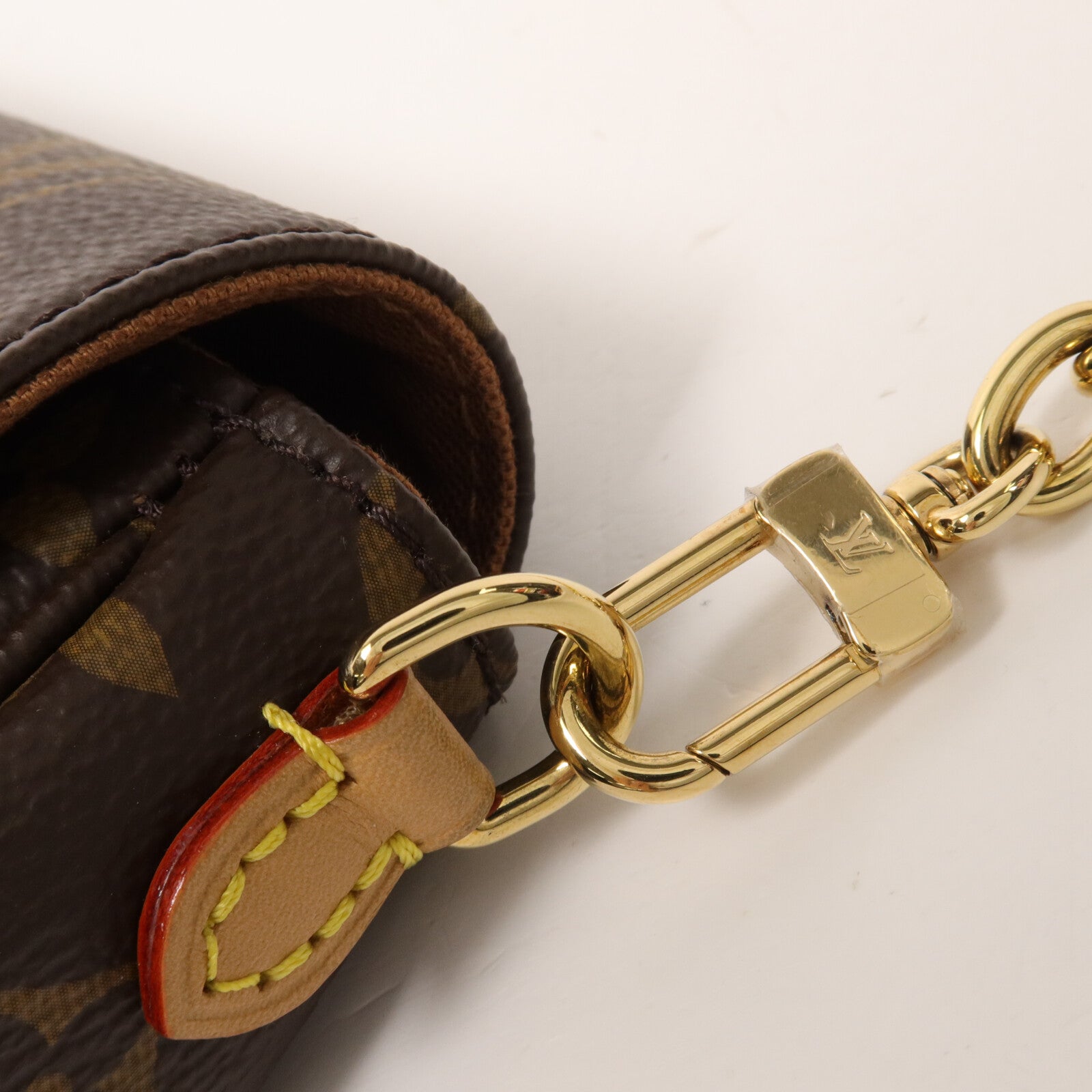 LOUIS VUITTON Monogram Wallet On Chain Ivy肩背袋