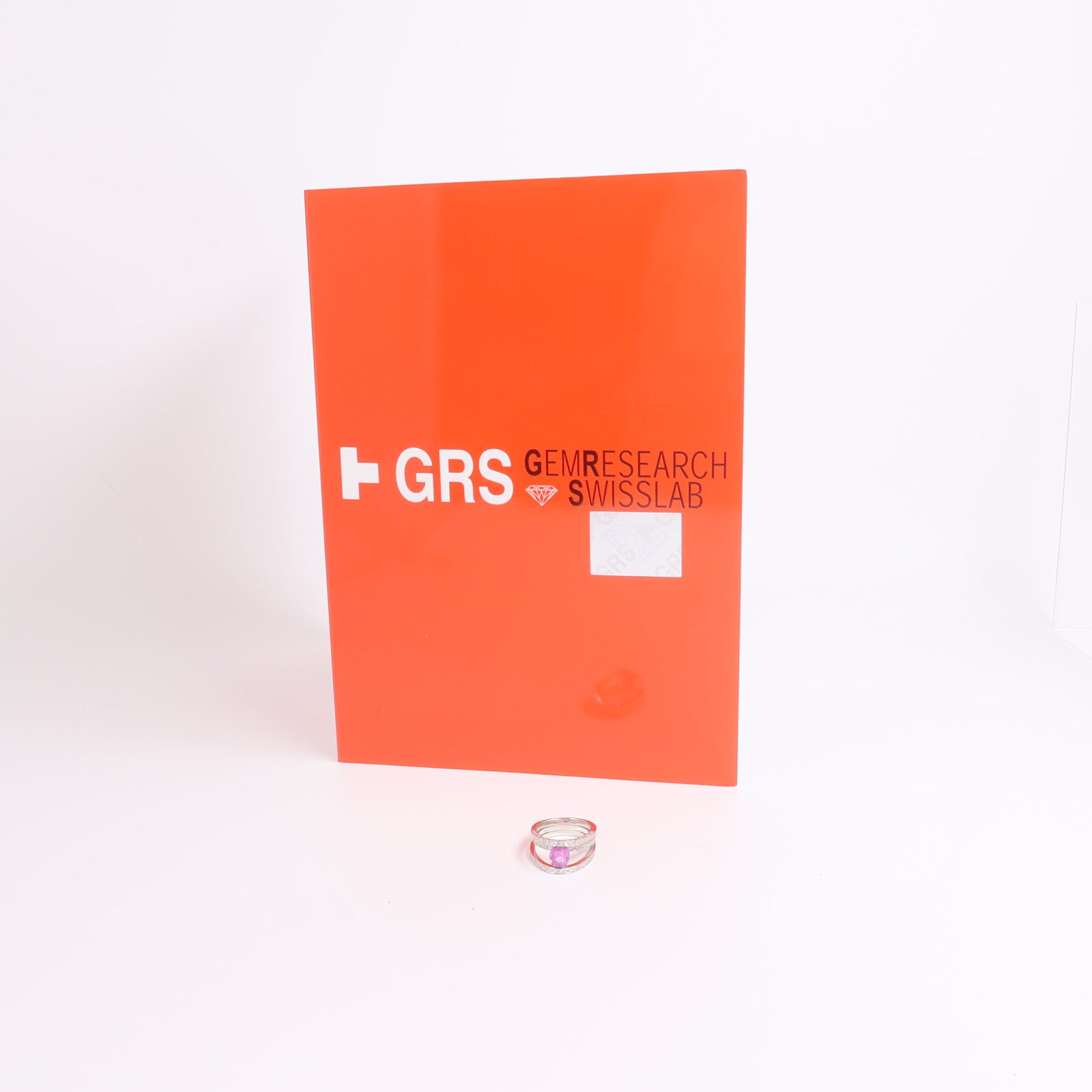 JEWELRY Pink Sapphire Diamond Ring粉紅藍寶石/鑽石戒指