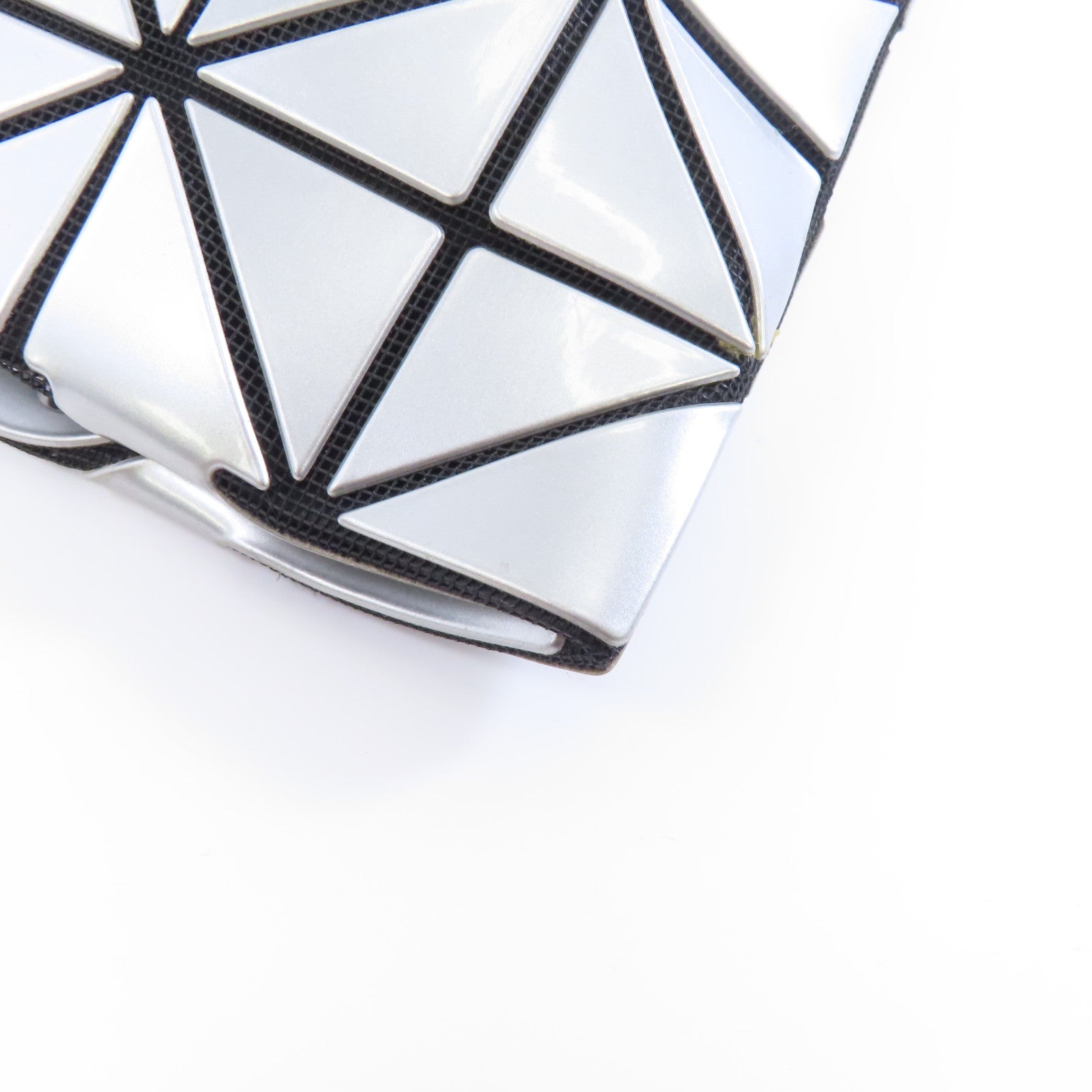 ISSEY MIYAKE PVC ISSEY MIYAKE Bao Bao銀扣手挽袋銀色