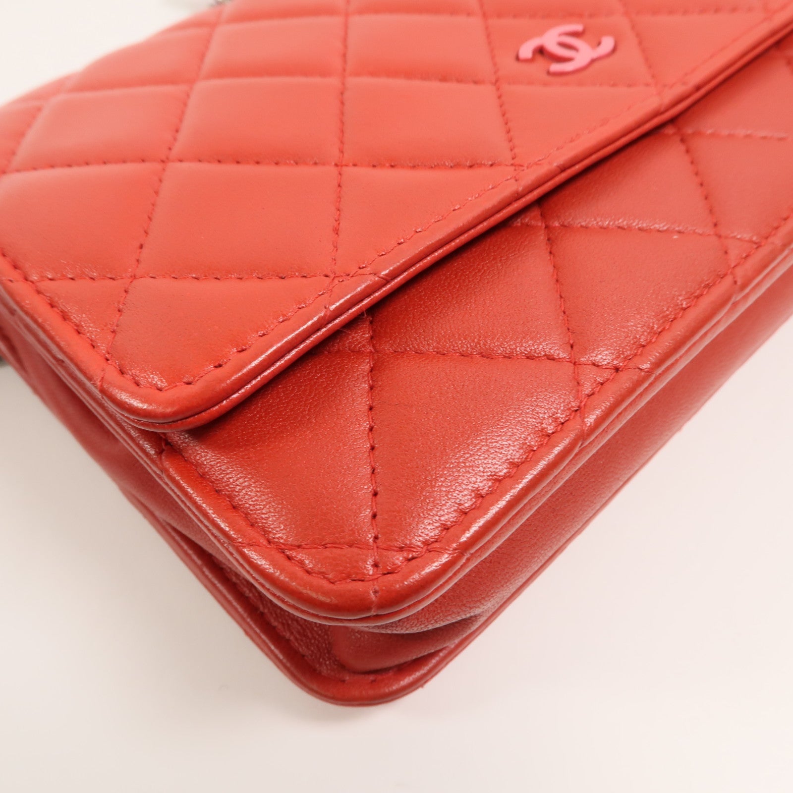 CHANEL 羊皮皮革WOC Wallet On Chain鏈帶肩背袋