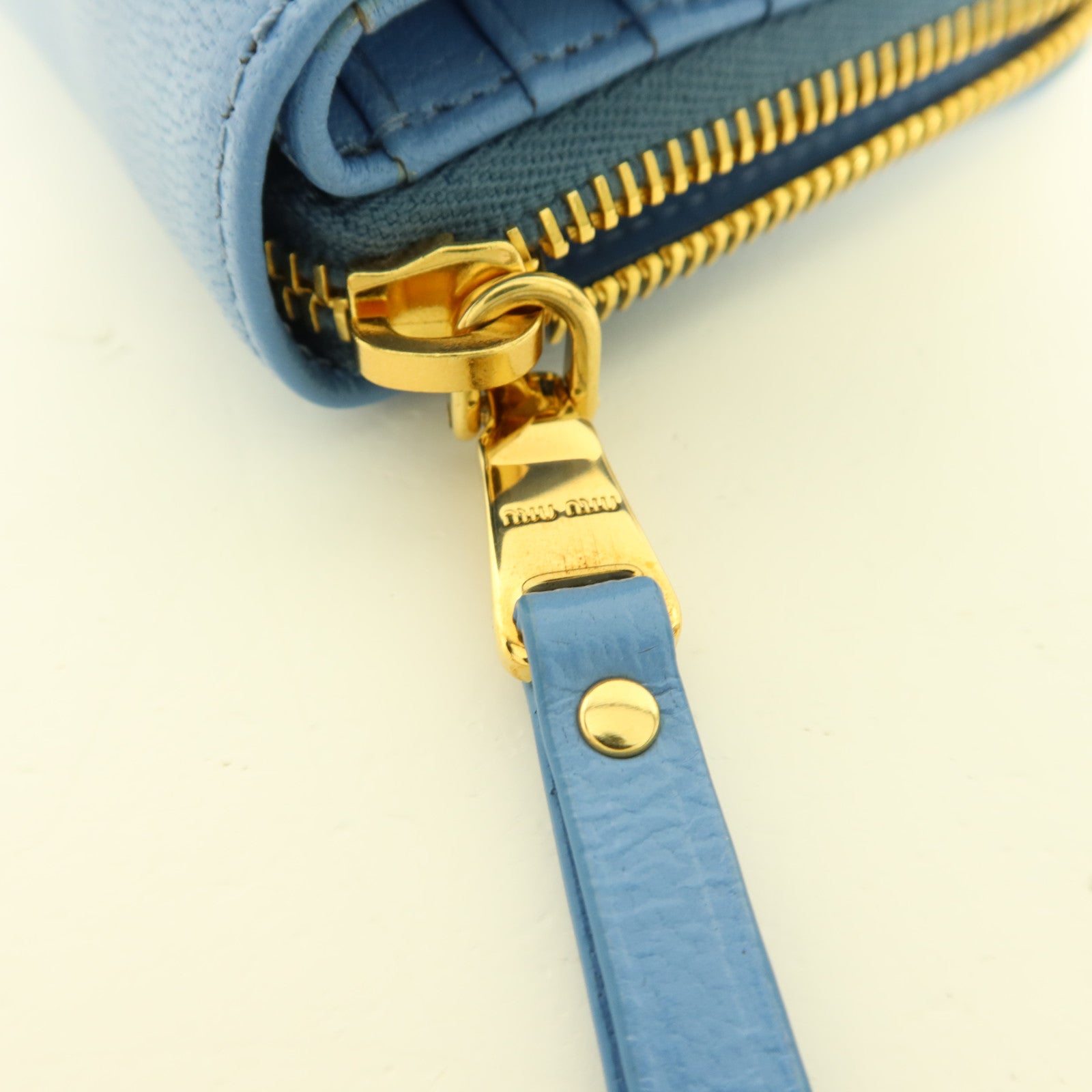 Miu Miu 羊皮皮革Compact Bifold Wallet錢包