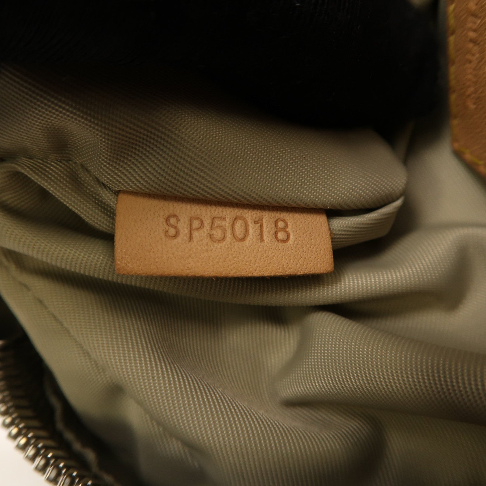 LOUIS VUITTON Damier Geant Citadin NM銀扣肩背袋棕色