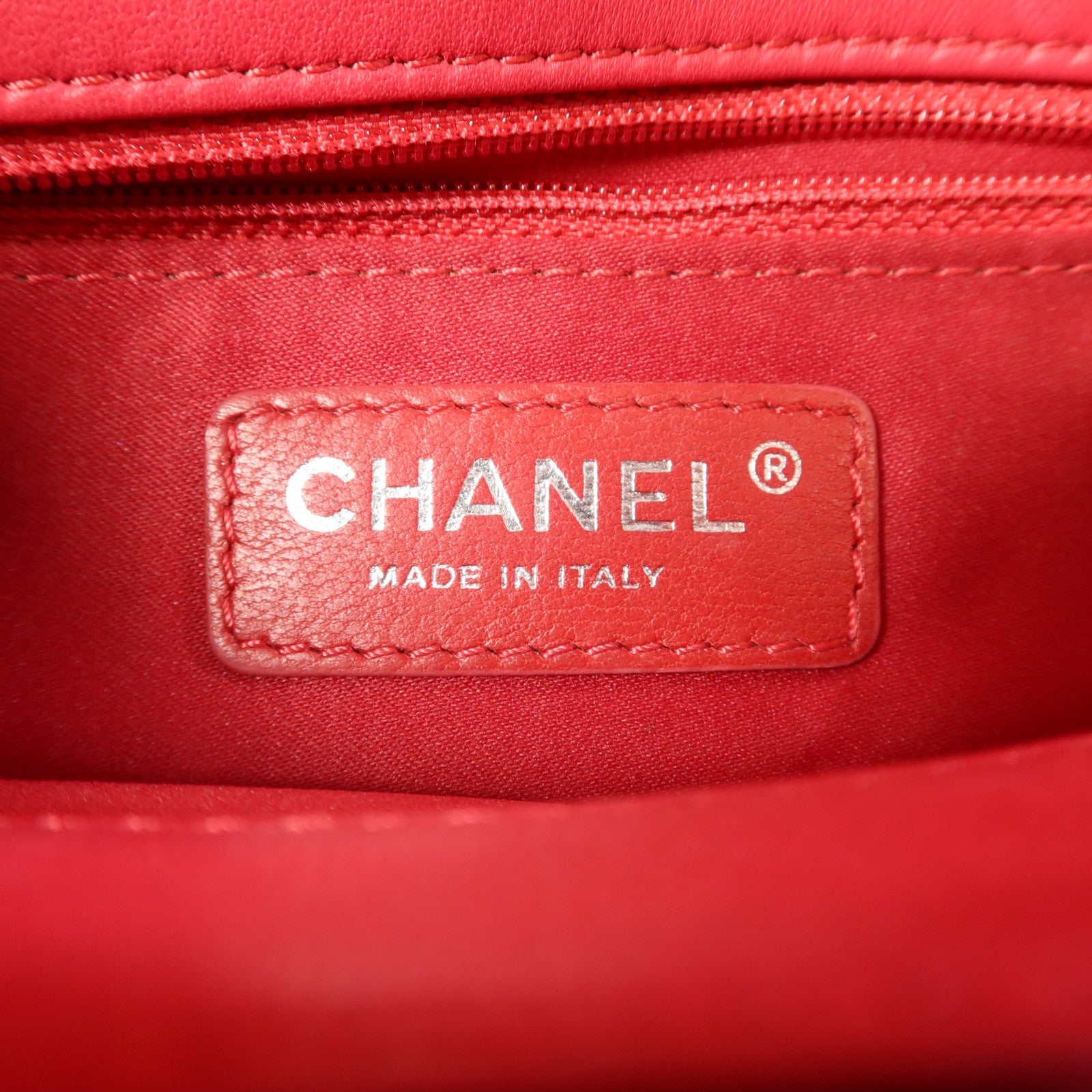 CHANEL 羊皮皮革Chain Shoulder Bag銀扣鏈帶肩背袋