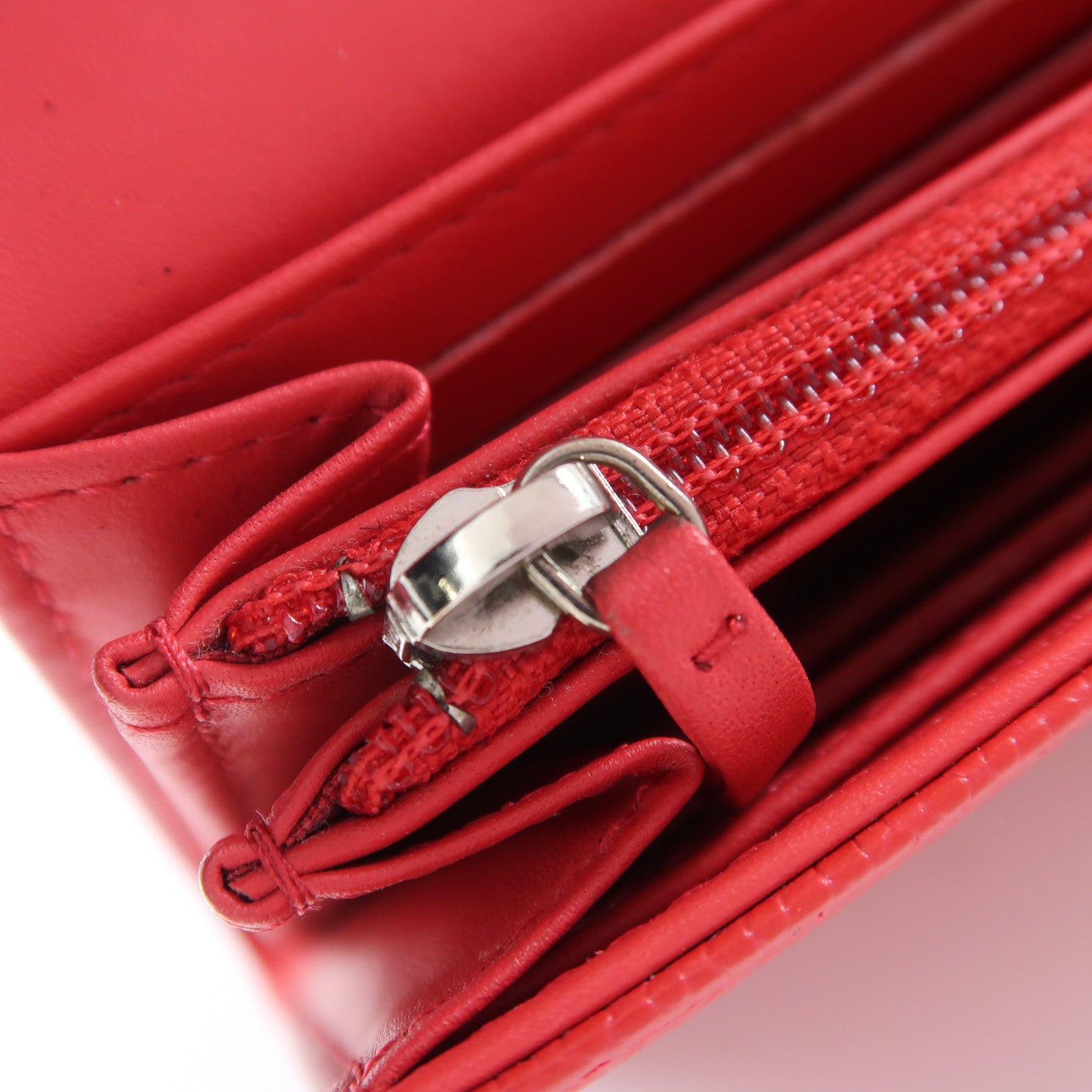 CHANEL Caviar皮革Long Wallet銀扣長錢包紅色