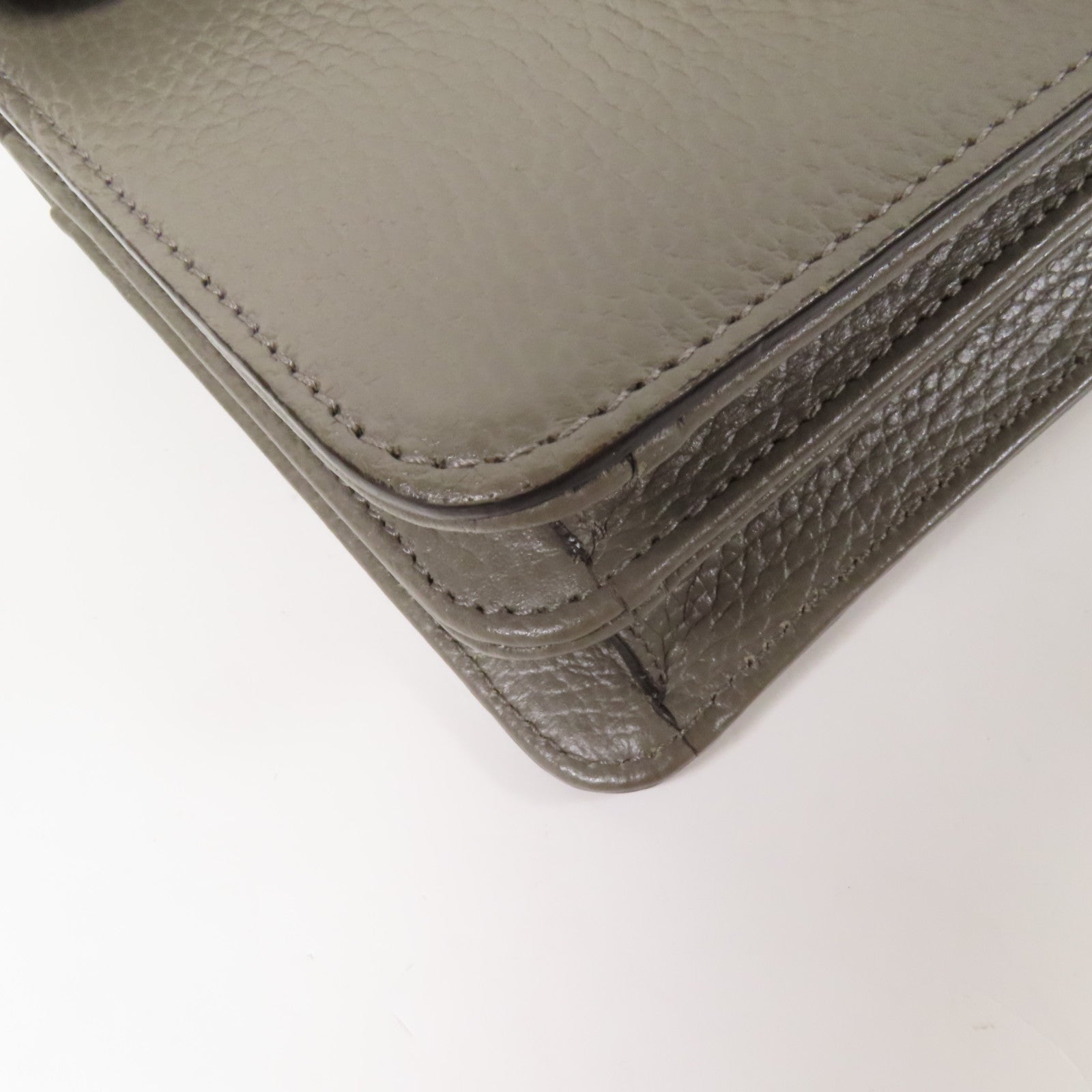 GUCCI 牛皮皮革Interlocking G金扣鏈帶肩背袋