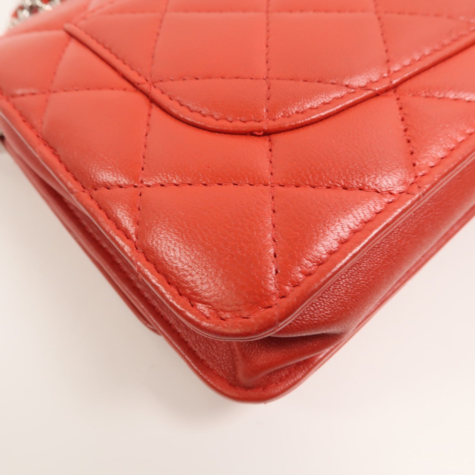 CHANEL 羊皮皮革WOC Wallet On Chain鏈帶肩背袋