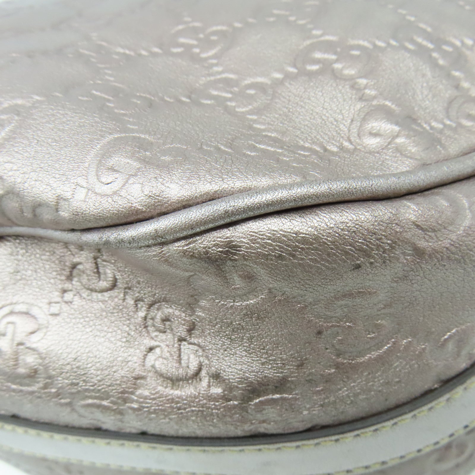 GUCCI 【清倉大減價】牛皮皮革Shoulder Bag肩背袋銀淺紫紅色